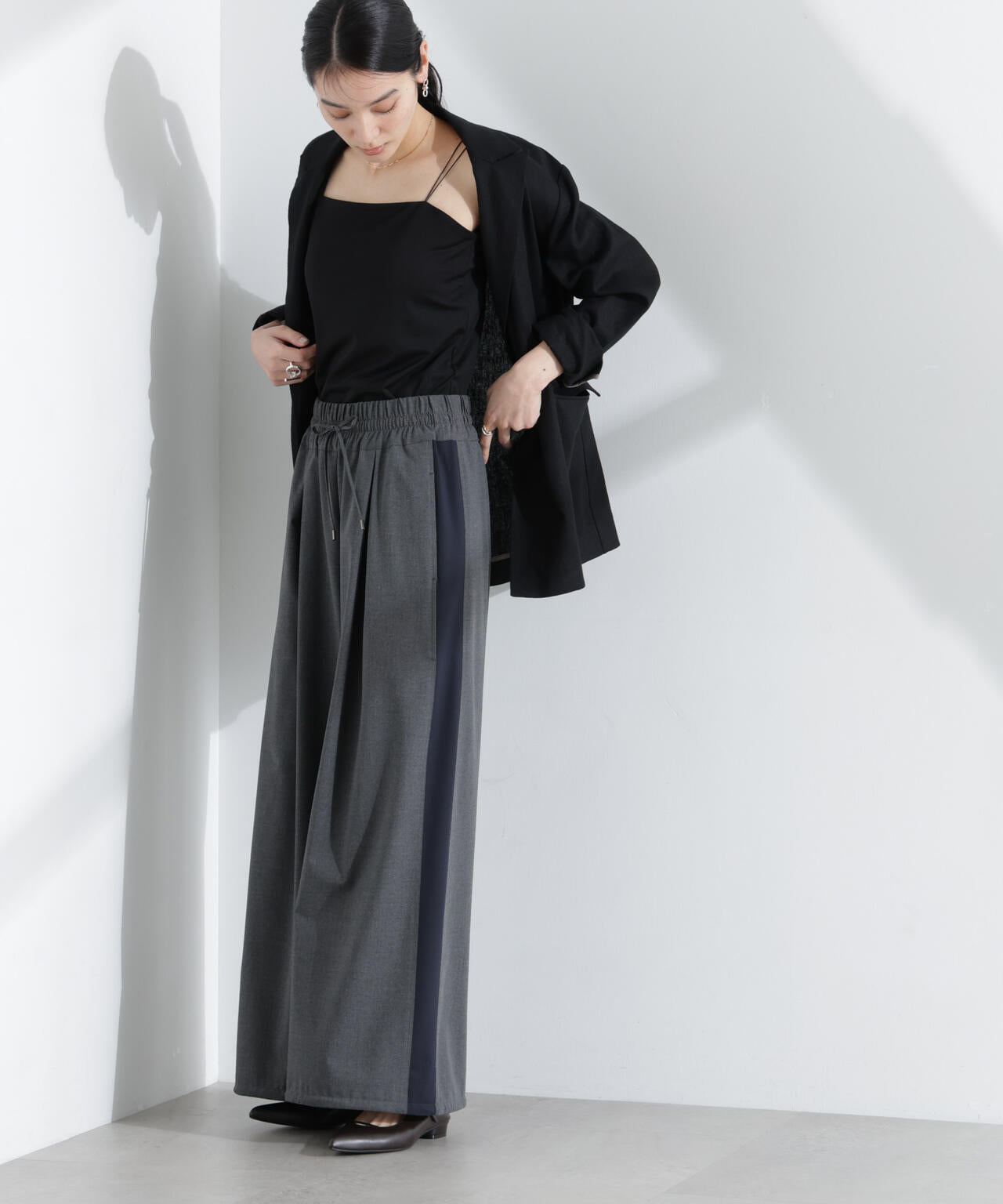 ラインイージーワイドパンツ 6695127323