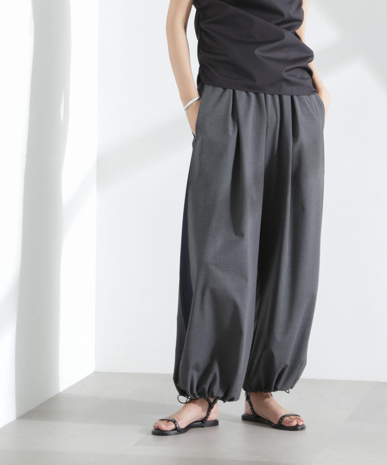 ラインイージーワイドパンツ 6695127323