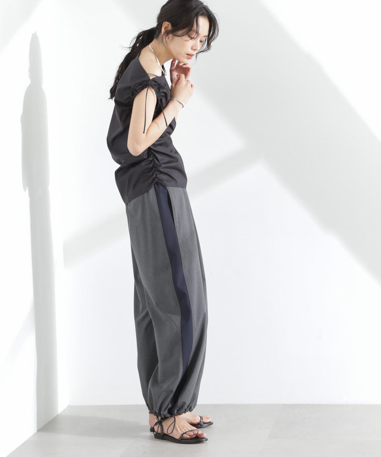 ラインイージーワイドパンツ 6695127323