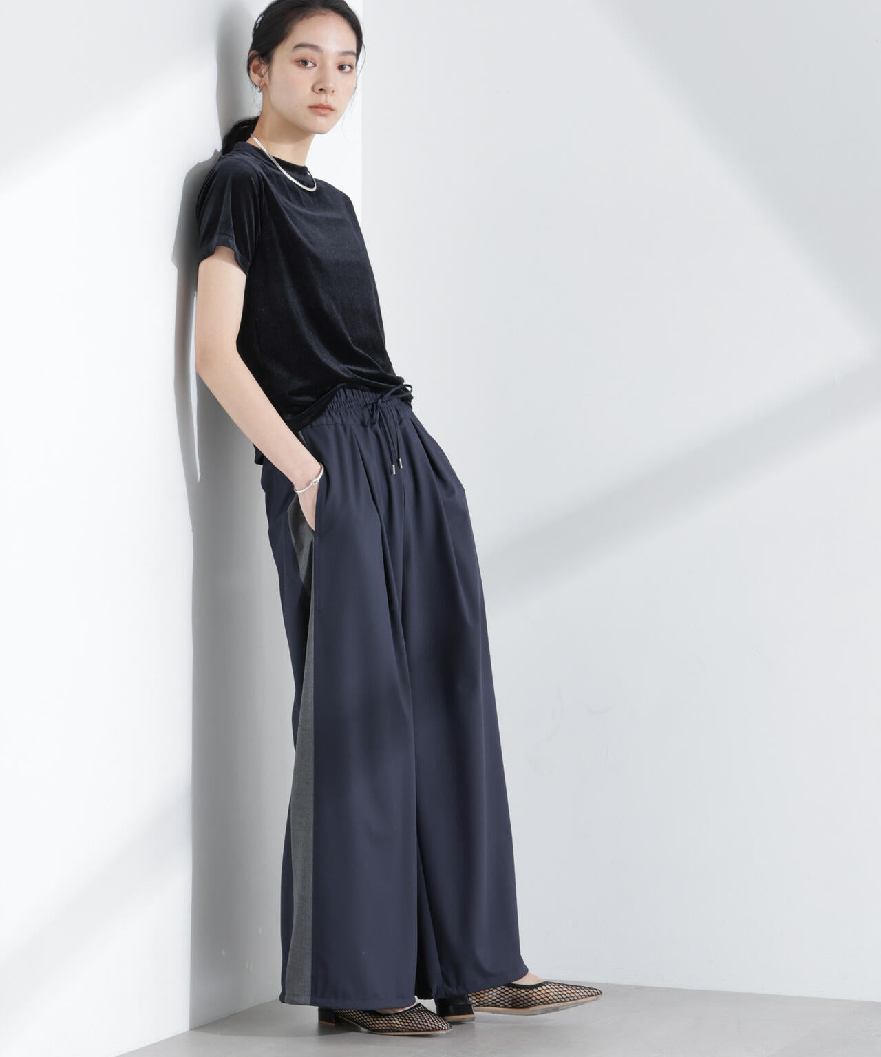 ラインイージーワイドパンツ 6695127323