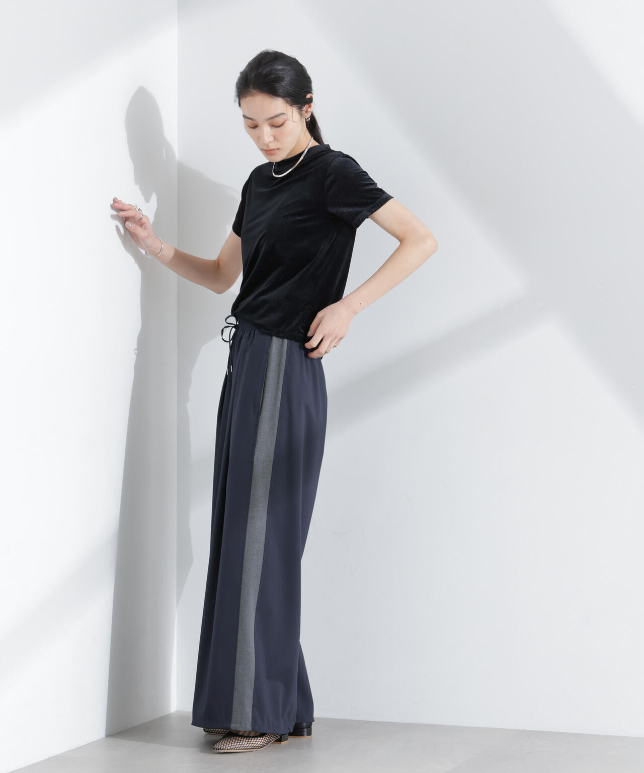 ラインイージーワイドパンツ 6695127323