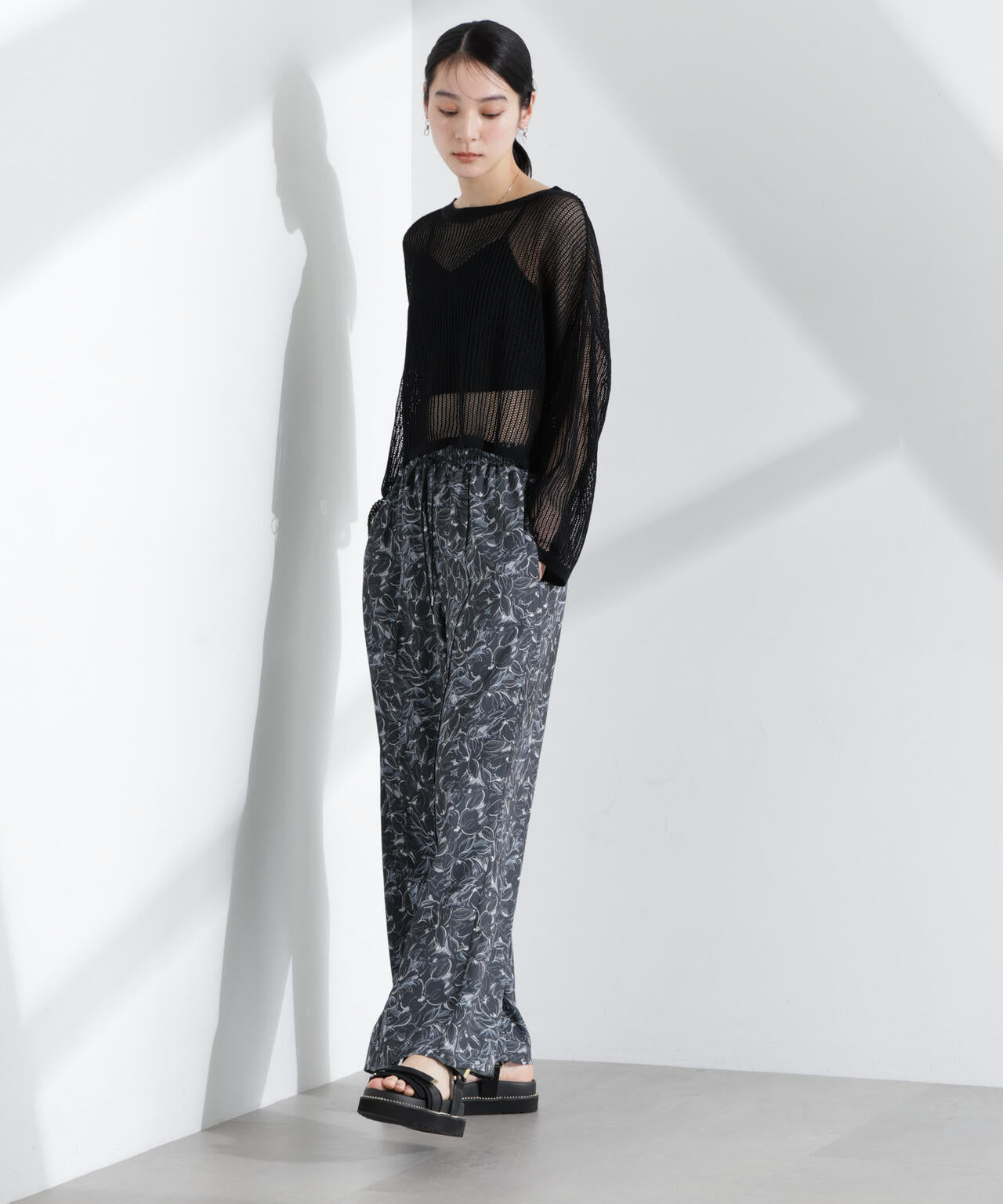 ロンシャンオールドコレクション フラワーワイドパンツ 6695127324