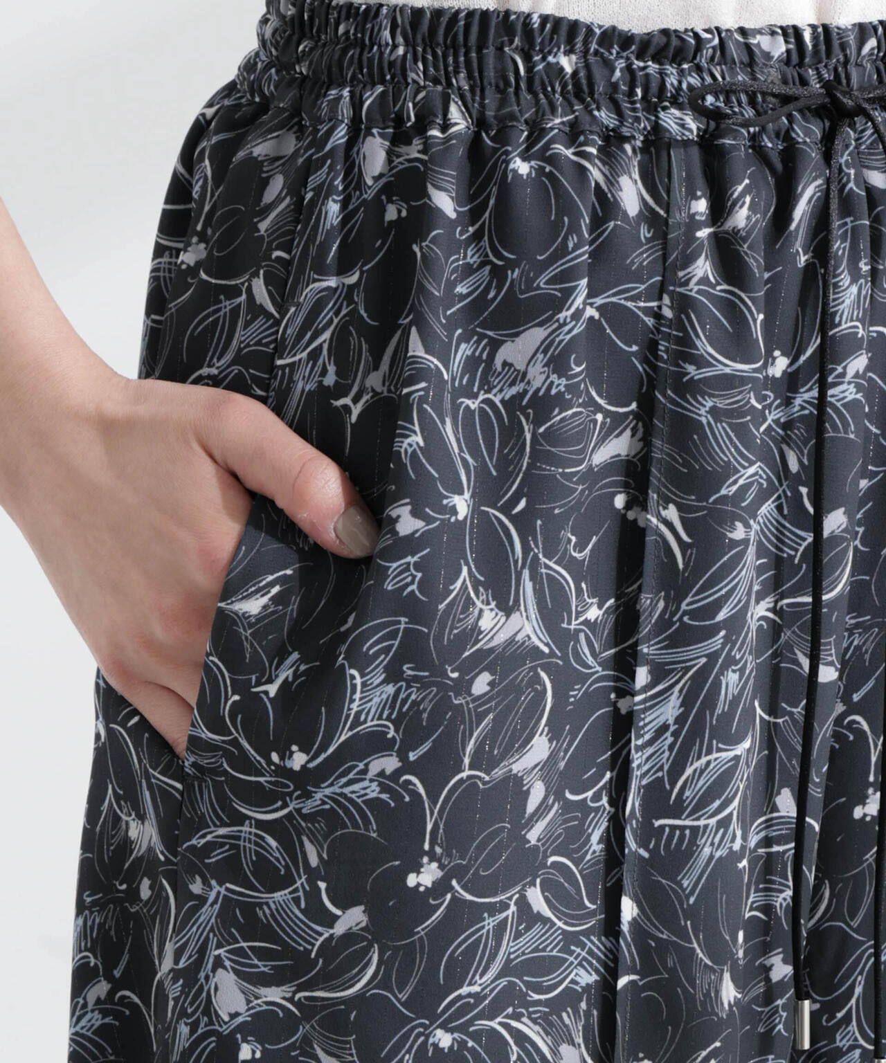 ロンシャンオールドコレクション フラワーワイドパンツ 6695127324