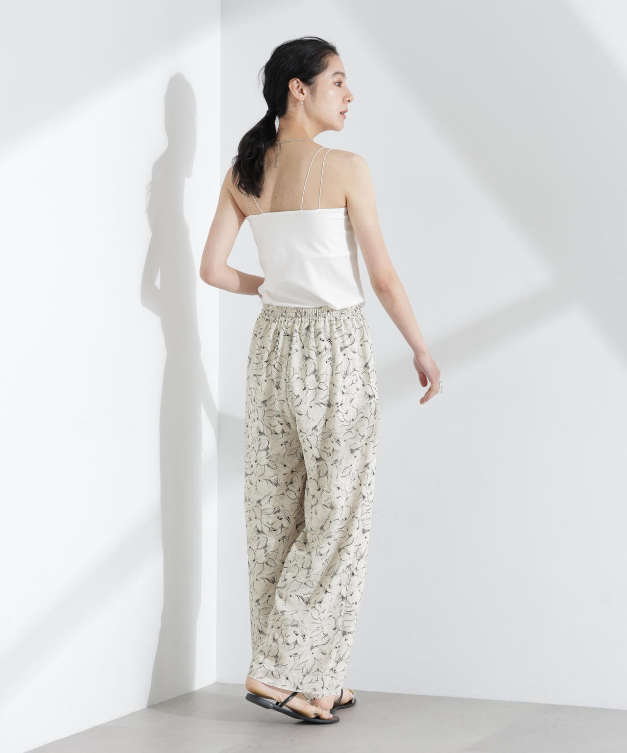 ロンシャンオールドコレクション フラワーワイドパンツ 6695127324