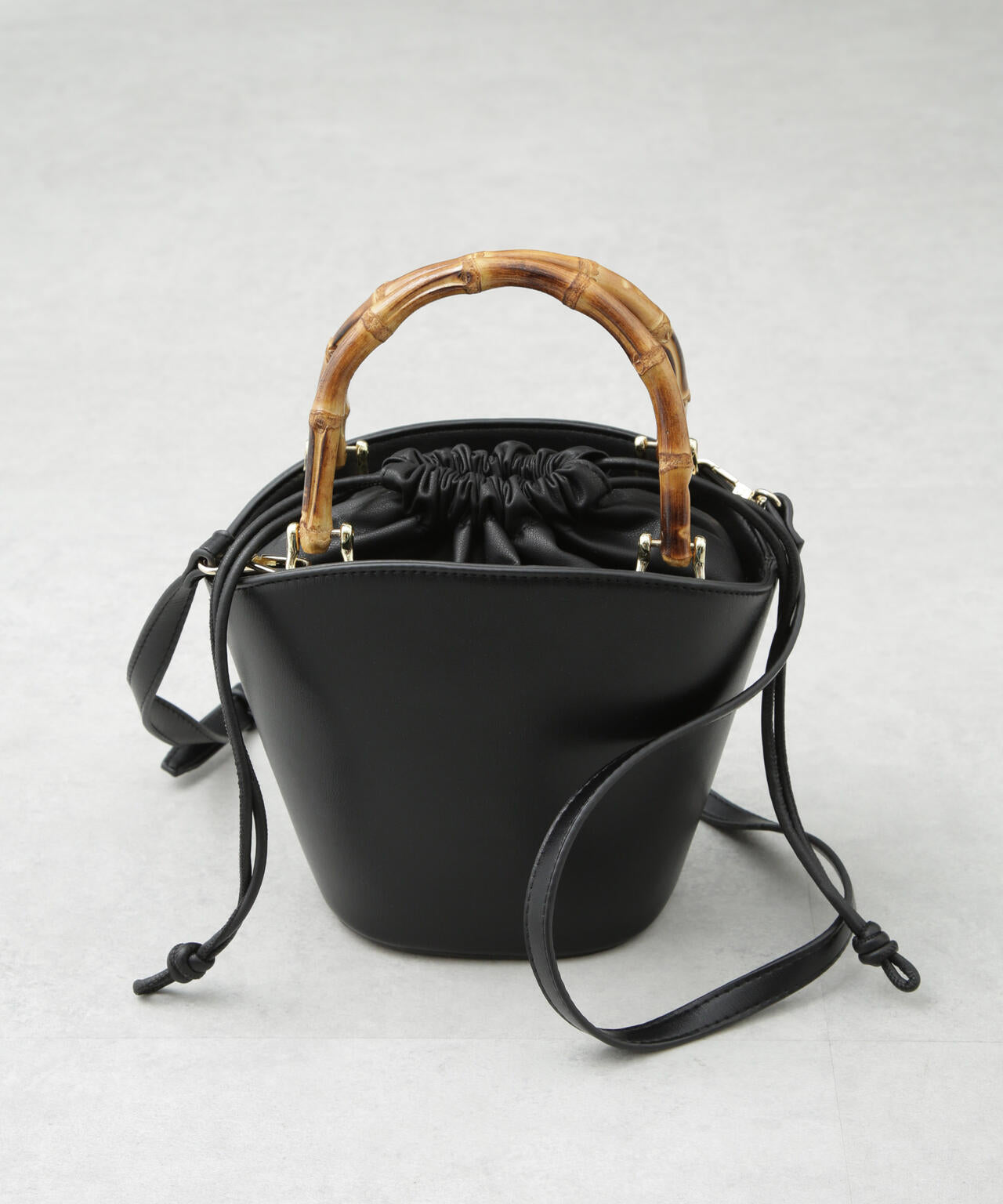 バンブーハンドルミニバケツバッグ 6695132302