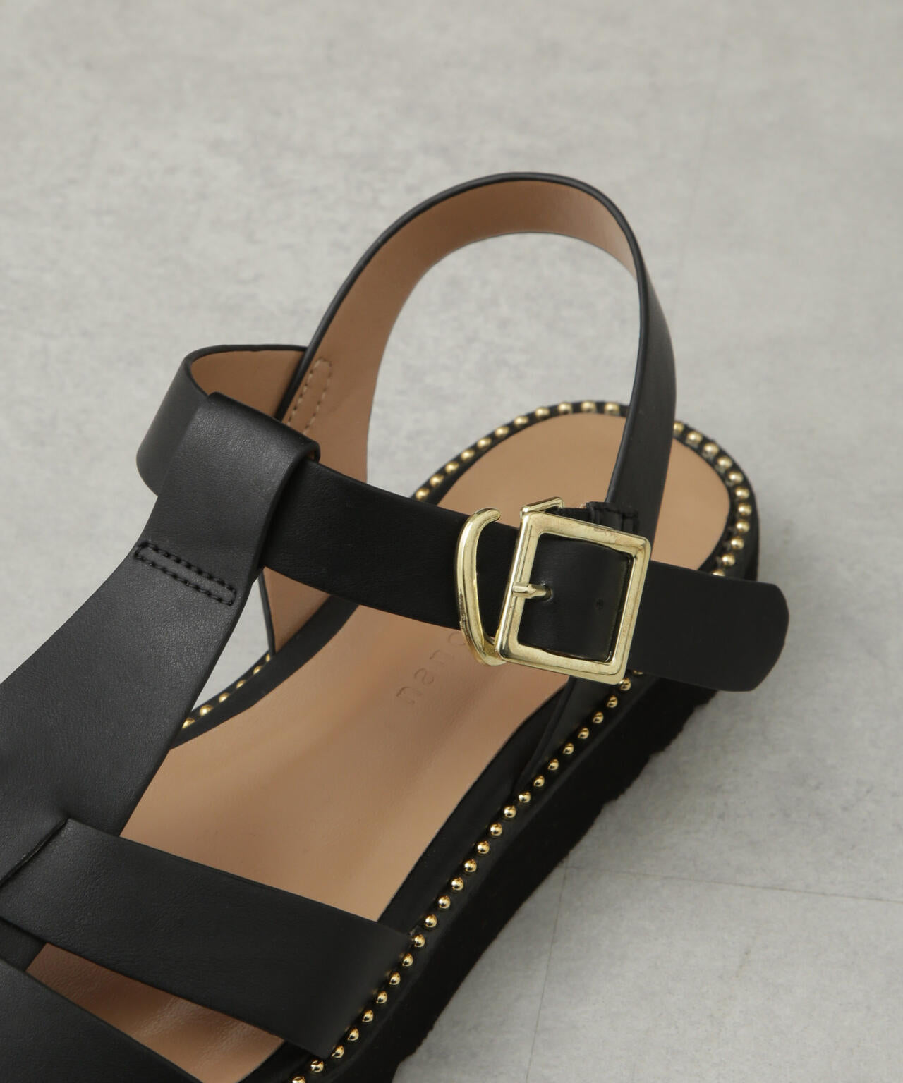 プラットフォームグルカサンダル 6695133303