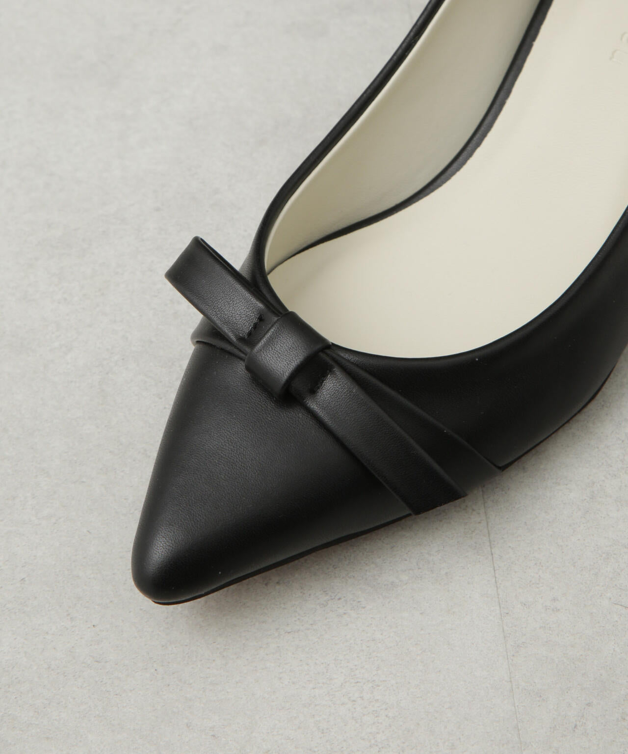 リボンローヒールパンプス 6695133308