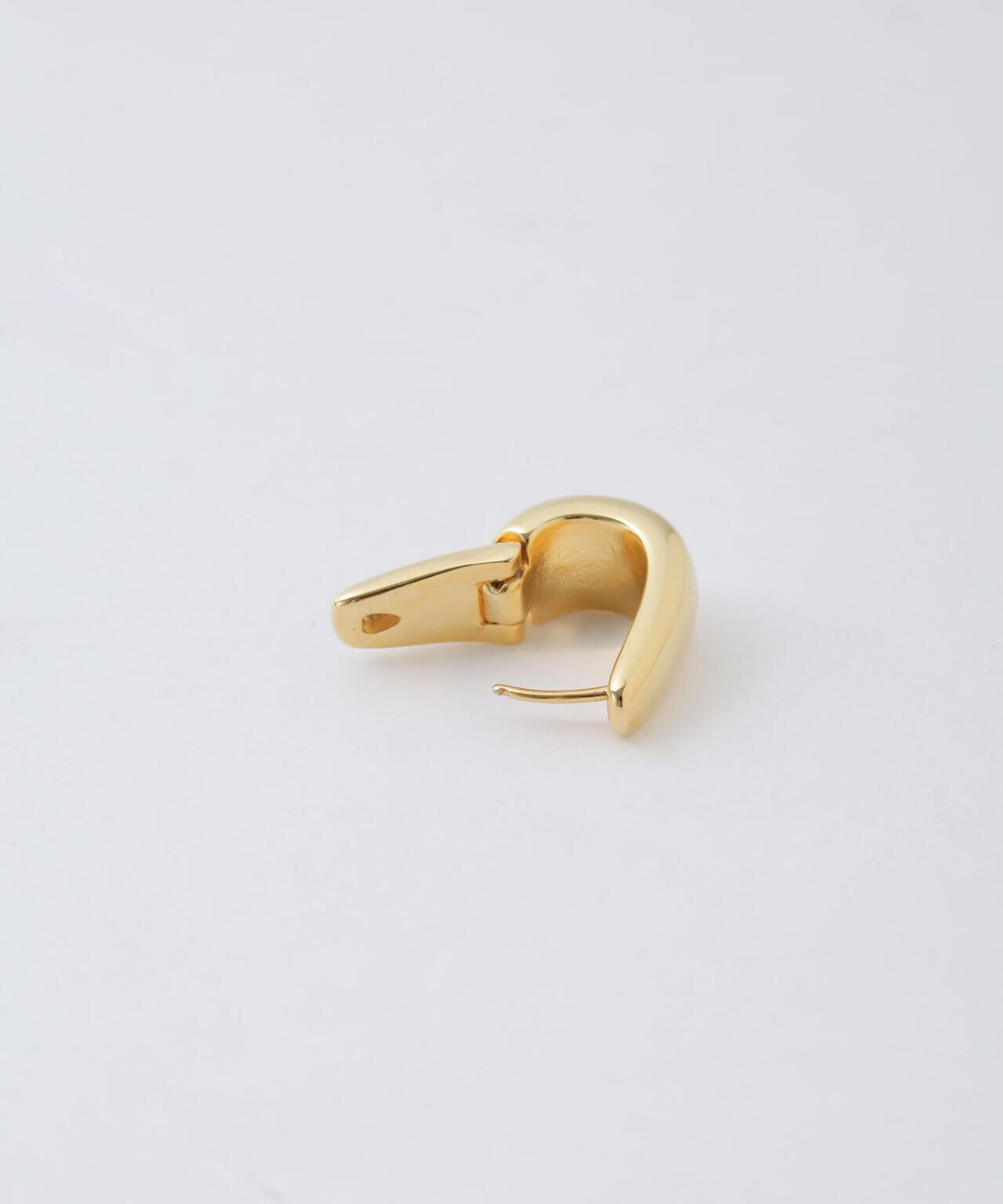 スクエアオーバルピアス 6695145301