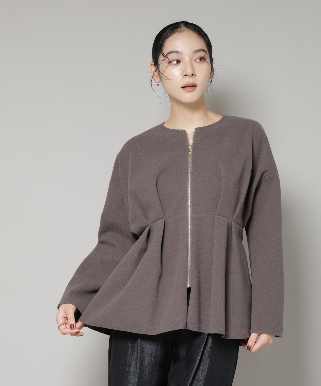 ニードルジャージーペプラムブルゾン 6695212304