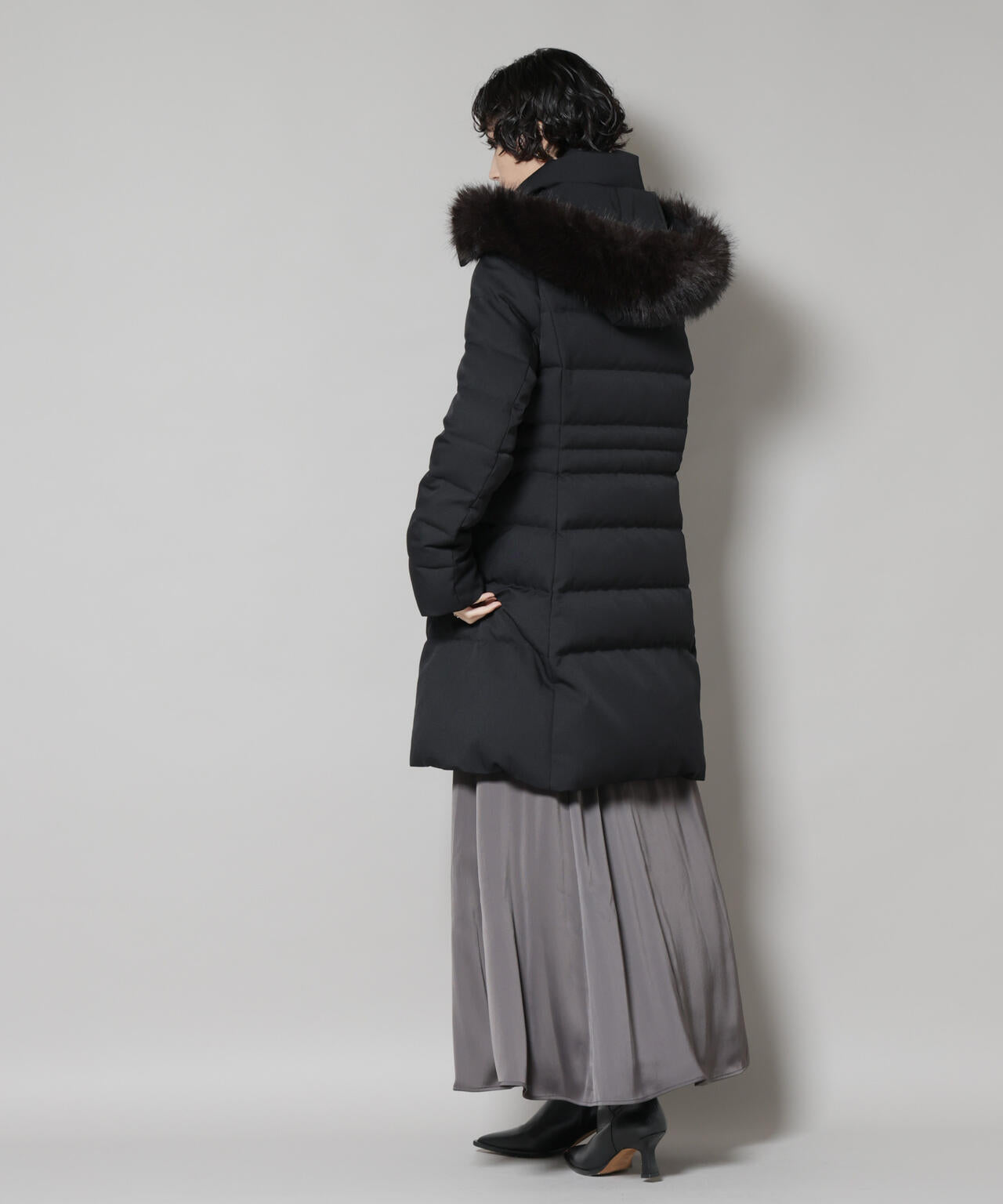 「西川ダウン(R)」サージロングダウン 6695214302