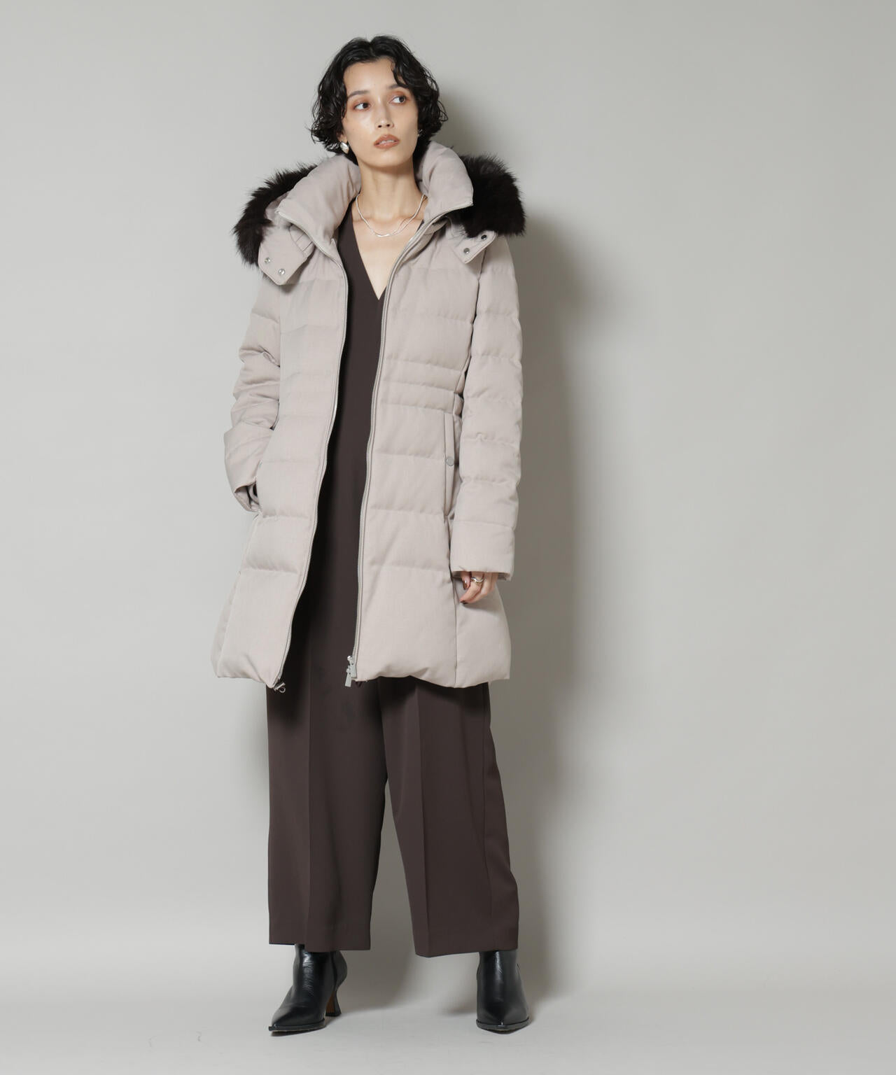 「西川ダウン(R)」サージロングダウン 6695214302