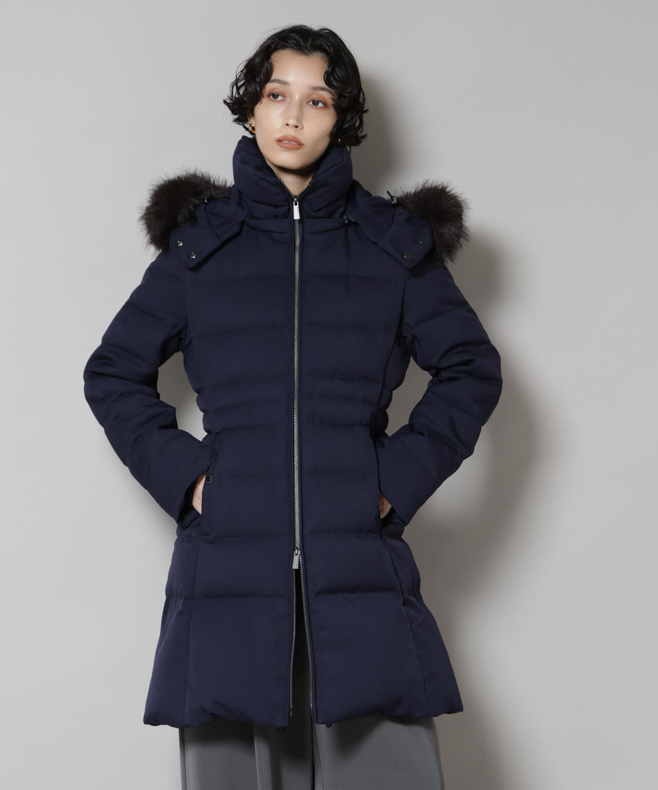 「西川ダウン(R)」サージロングダウン 6695214302