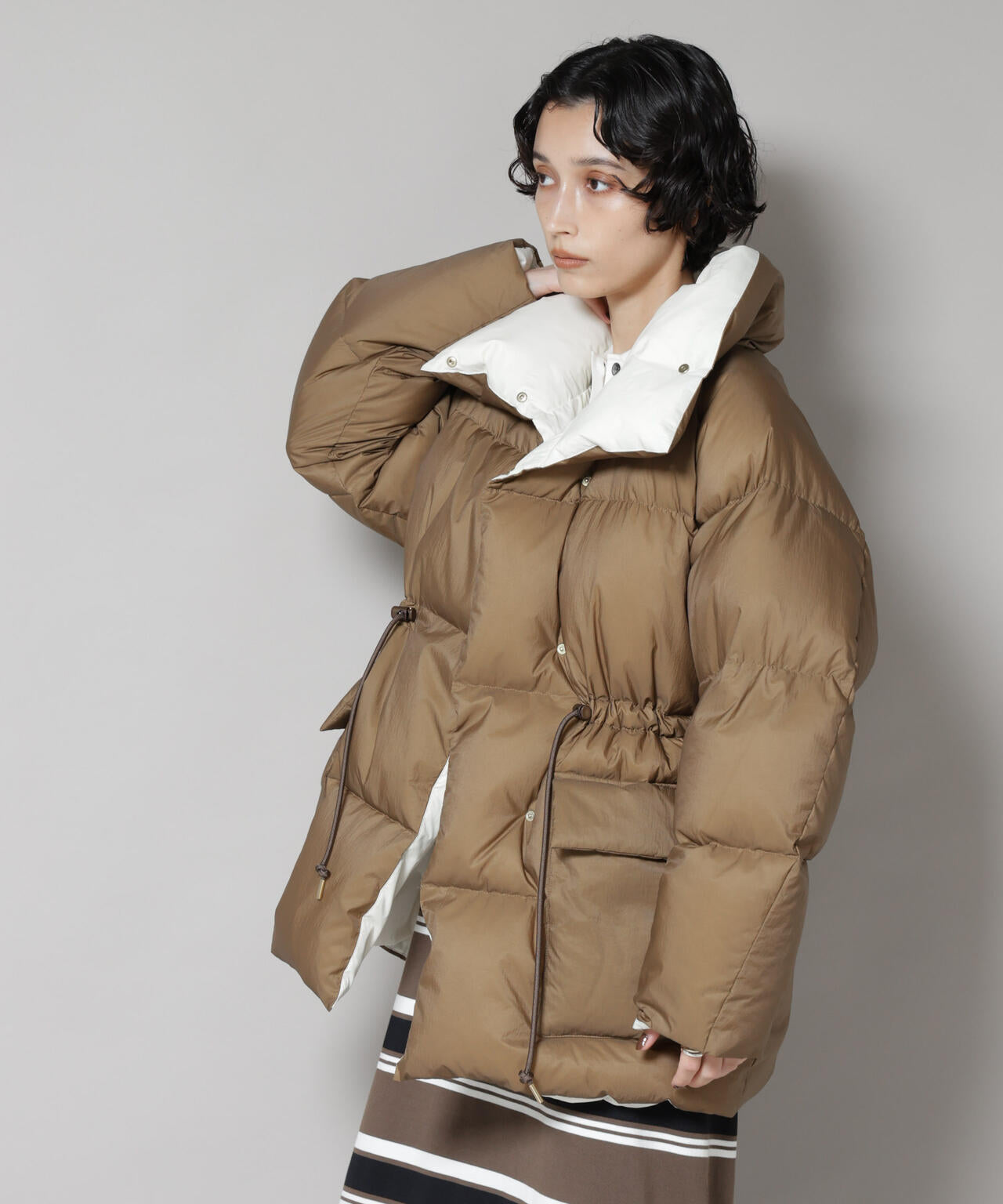 「西川ダウン(R)」バイカラーボリュームダウン 6695214304