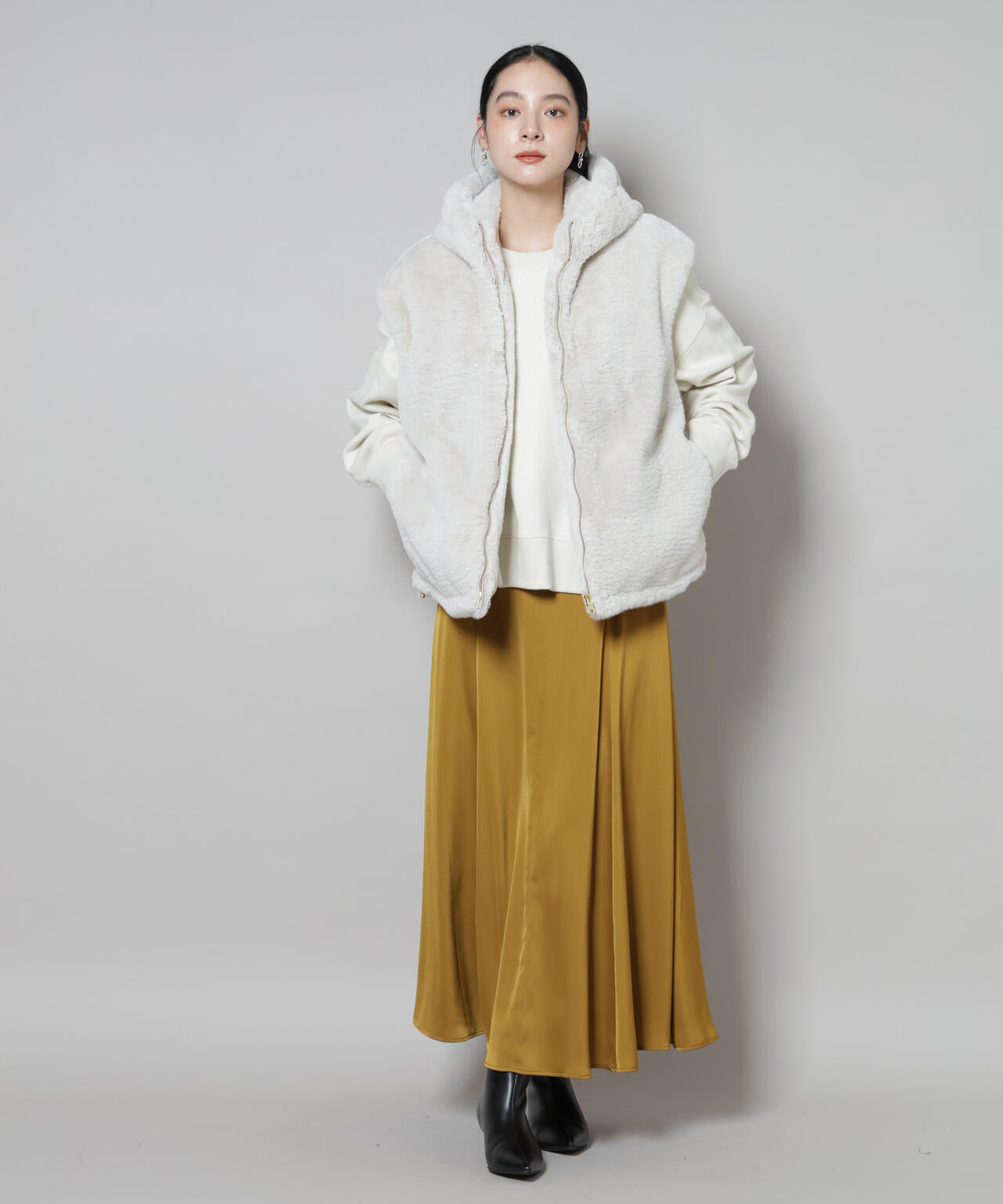 フェイクファーフードベスト 6695216305