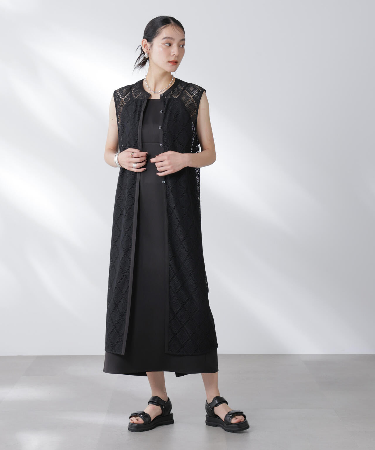 レースロングジレ×キャミワンピースセット 6695219307