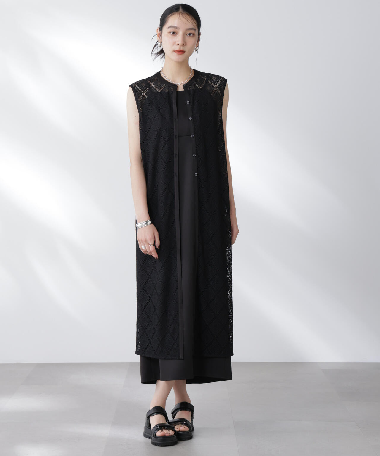 レースロングジレ×キャミワンピースセット 6695219307