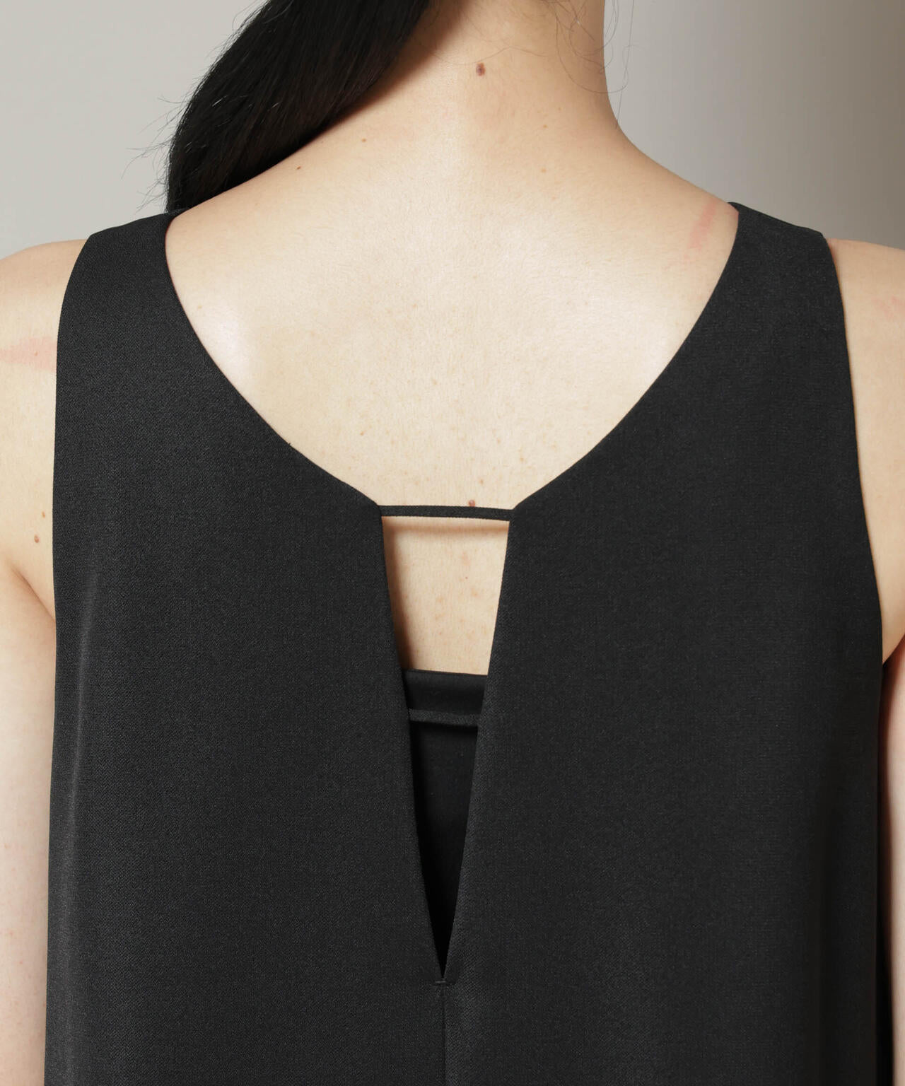 ダブルクロスノースリーブブラウス×パンツセットアップ 6695219309