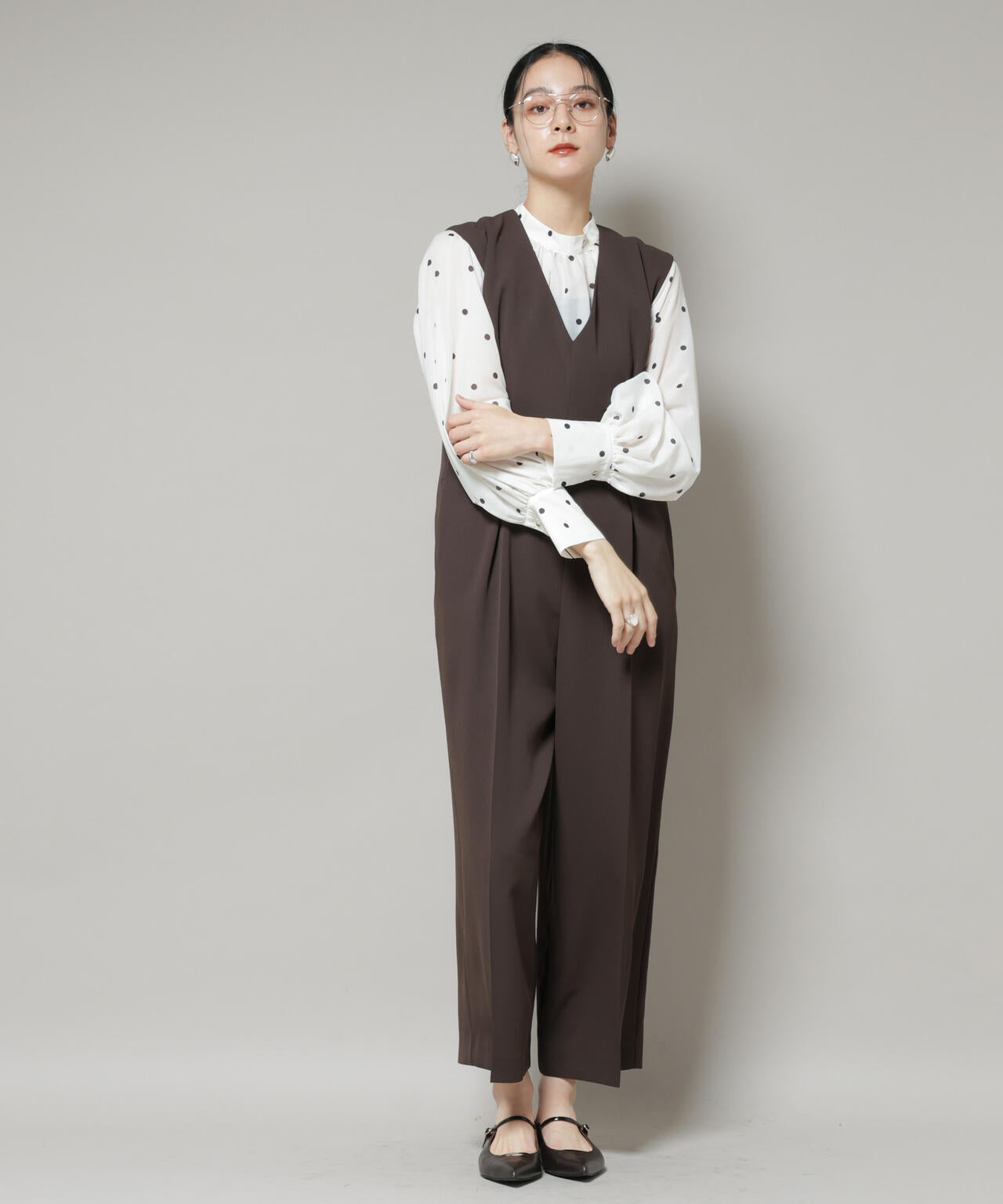 Vネックオールインワン 6695219311