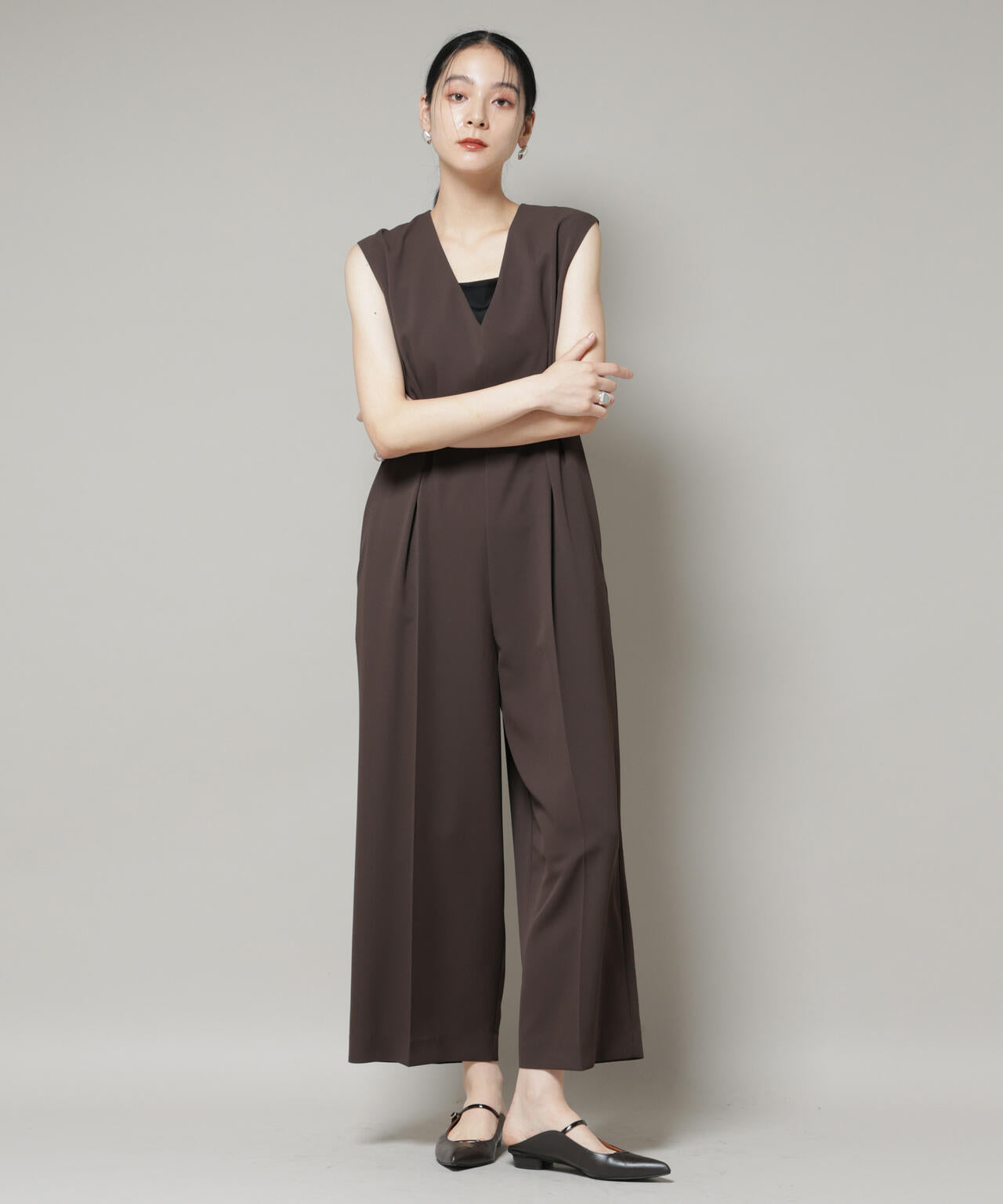 Vネックオールインワン 6695219311