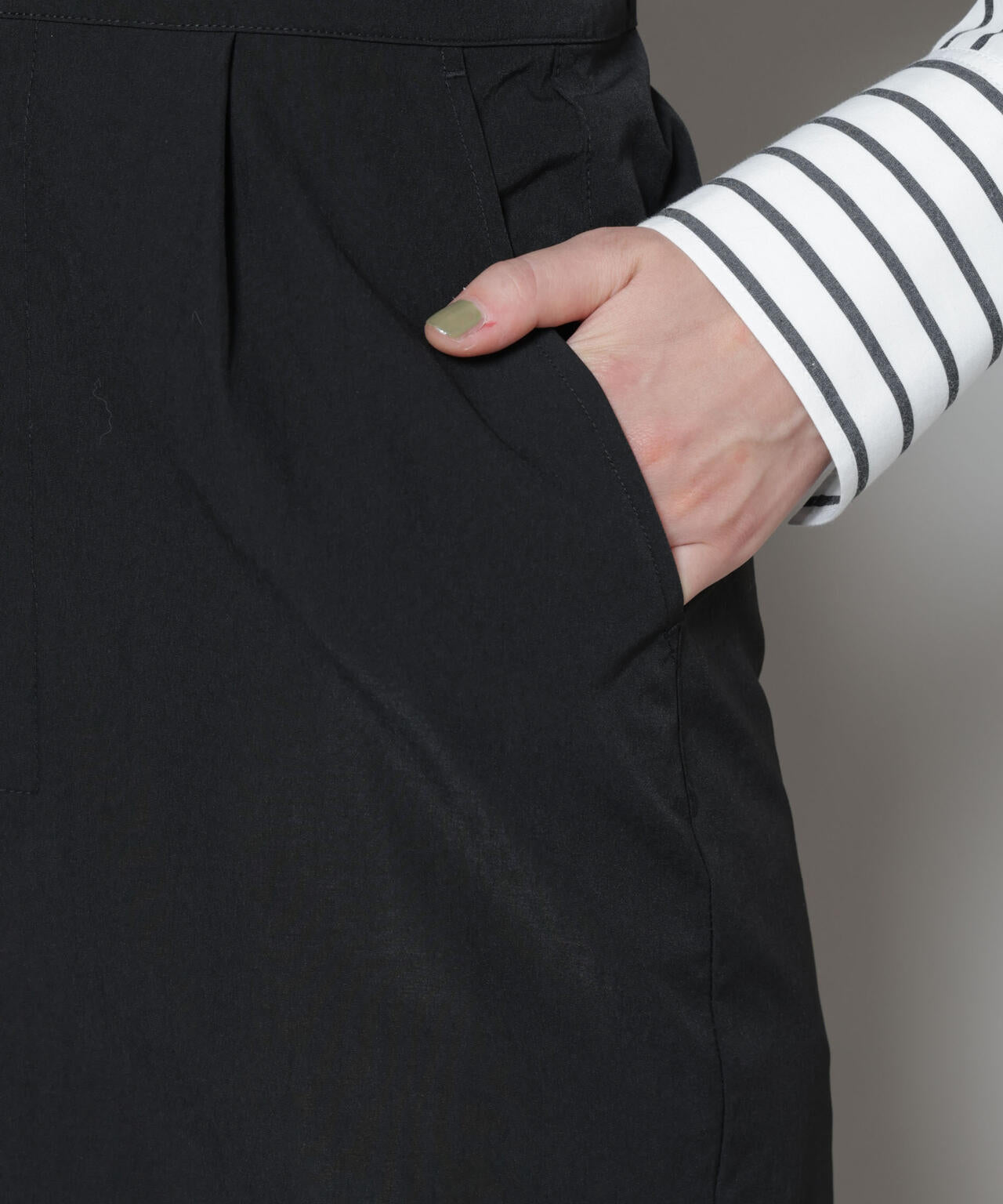 サスペンダー付きIラインジャンパースカート 6695219319