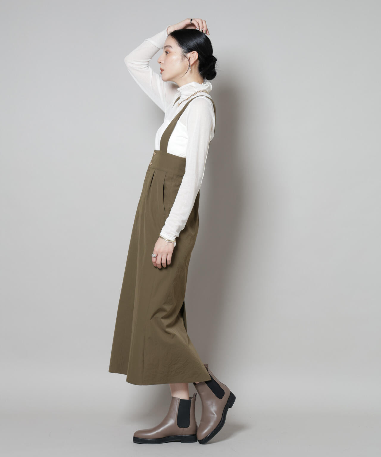 サスペンダー付きIラインジャンパースカート 6695219319