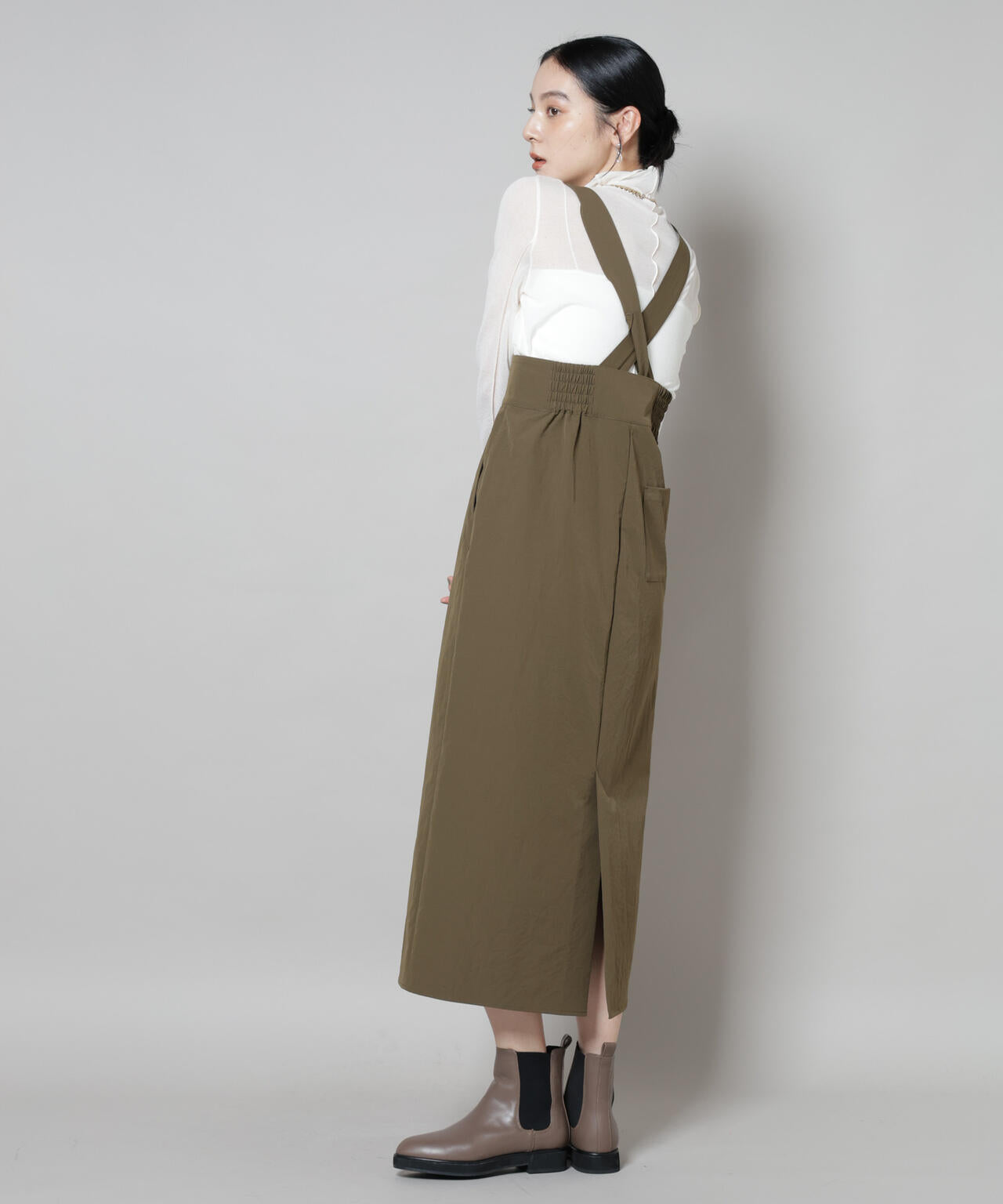 サスペンダー付きIラインジャンパースカート 6695219319