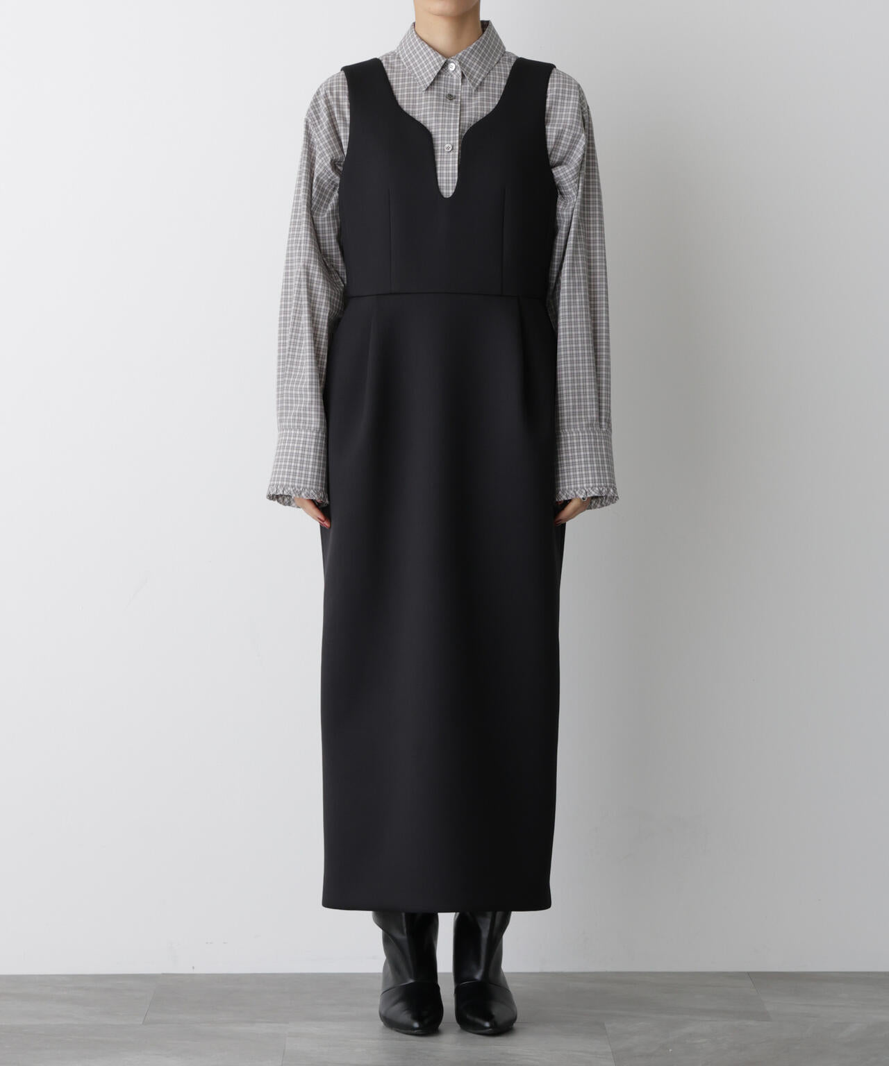 「STEVELOUR」ダンボールボトルドレス 6695219322