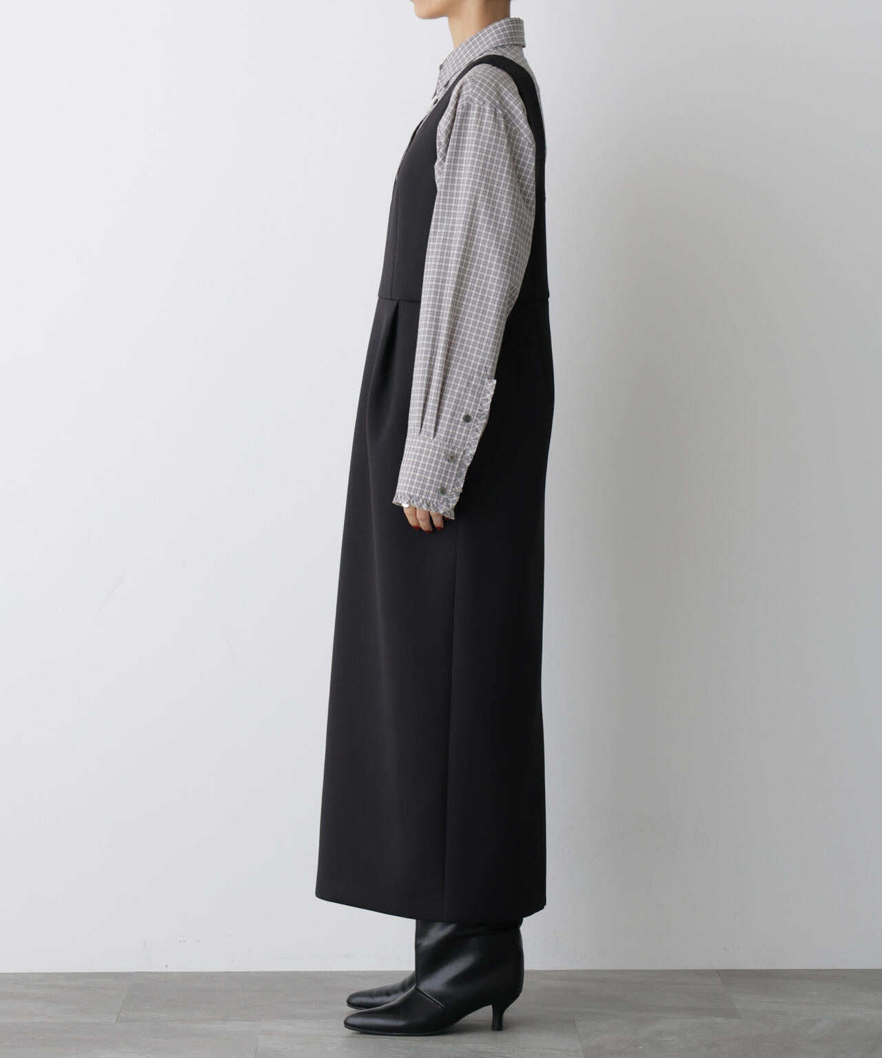 「STEVELOUR」ダンボールボトルドレス 6695219322