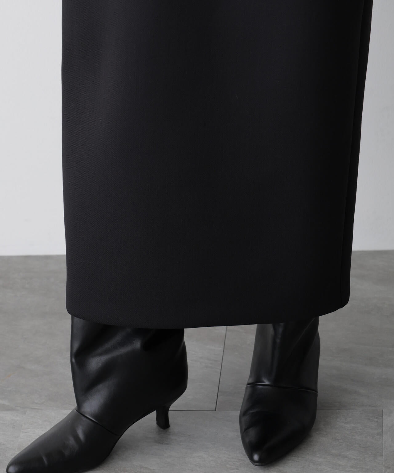 「STEVELOUR」ダンボールボトルドレス 6695219322