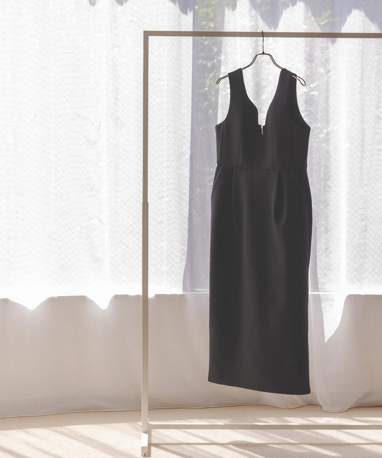 「STEVELOUR」ダンボールボトルドレス 6695219322