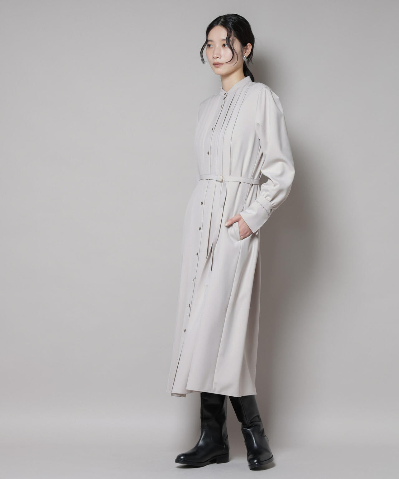 ダブルクロスベルト付きタックワンピース 6695219324