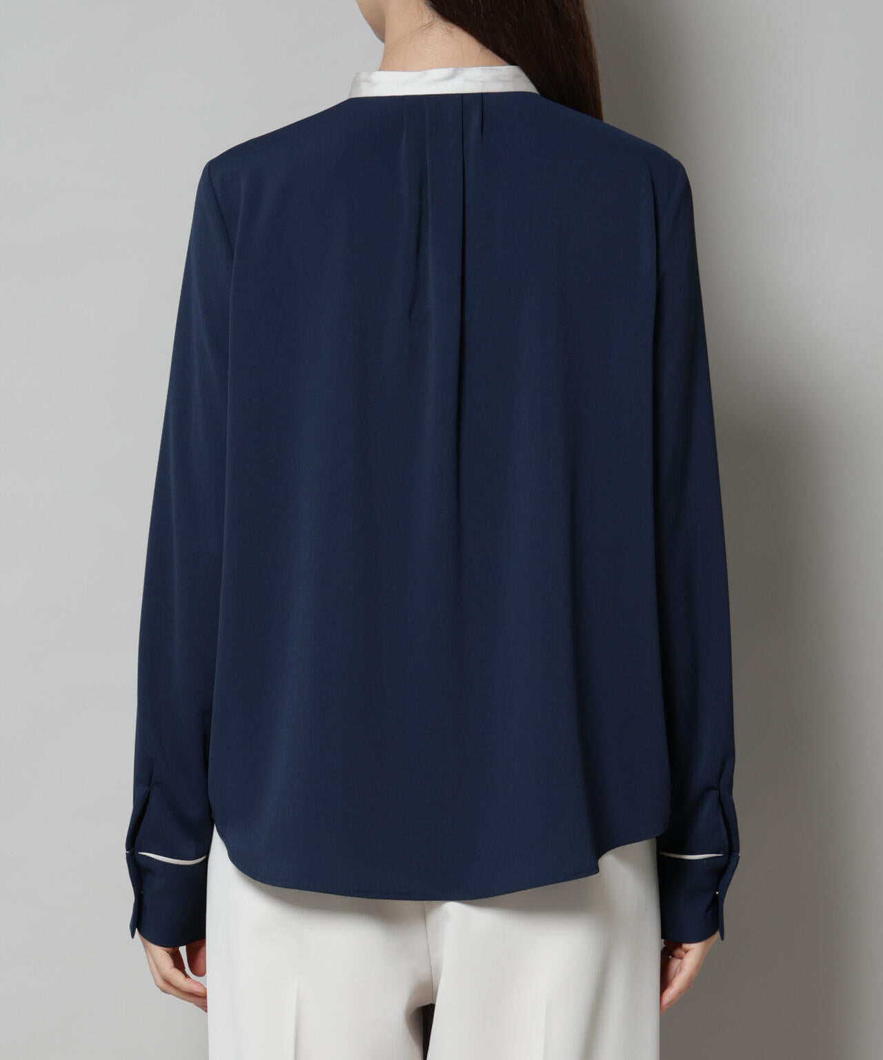 スタンドバイカラータックブラウス 6695220301