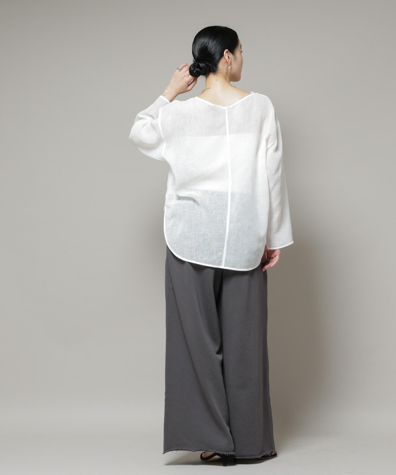 オーバーサイズメッシュブラウス 6695220304