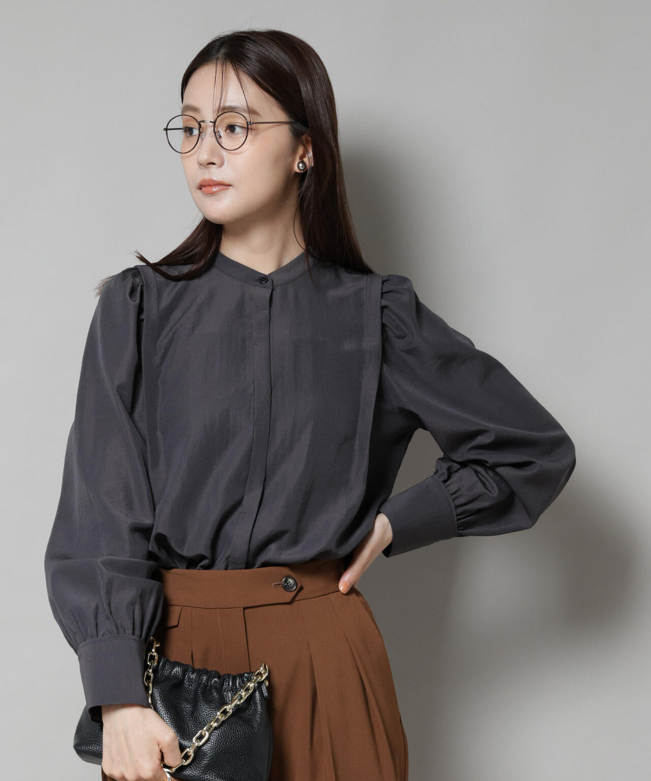 ショルダーギャザーブラウス 6695220307