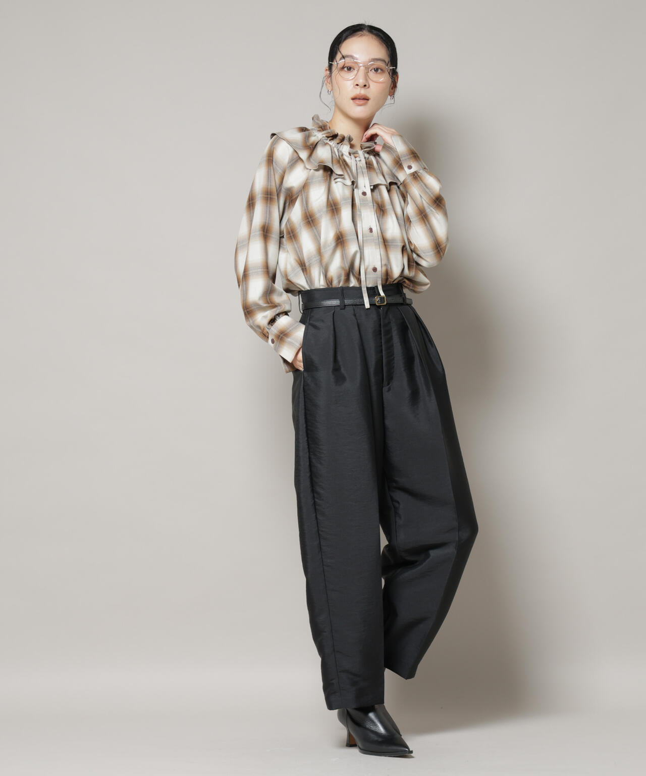 オンブレーチェックフリルカラーブラウス 6695220317