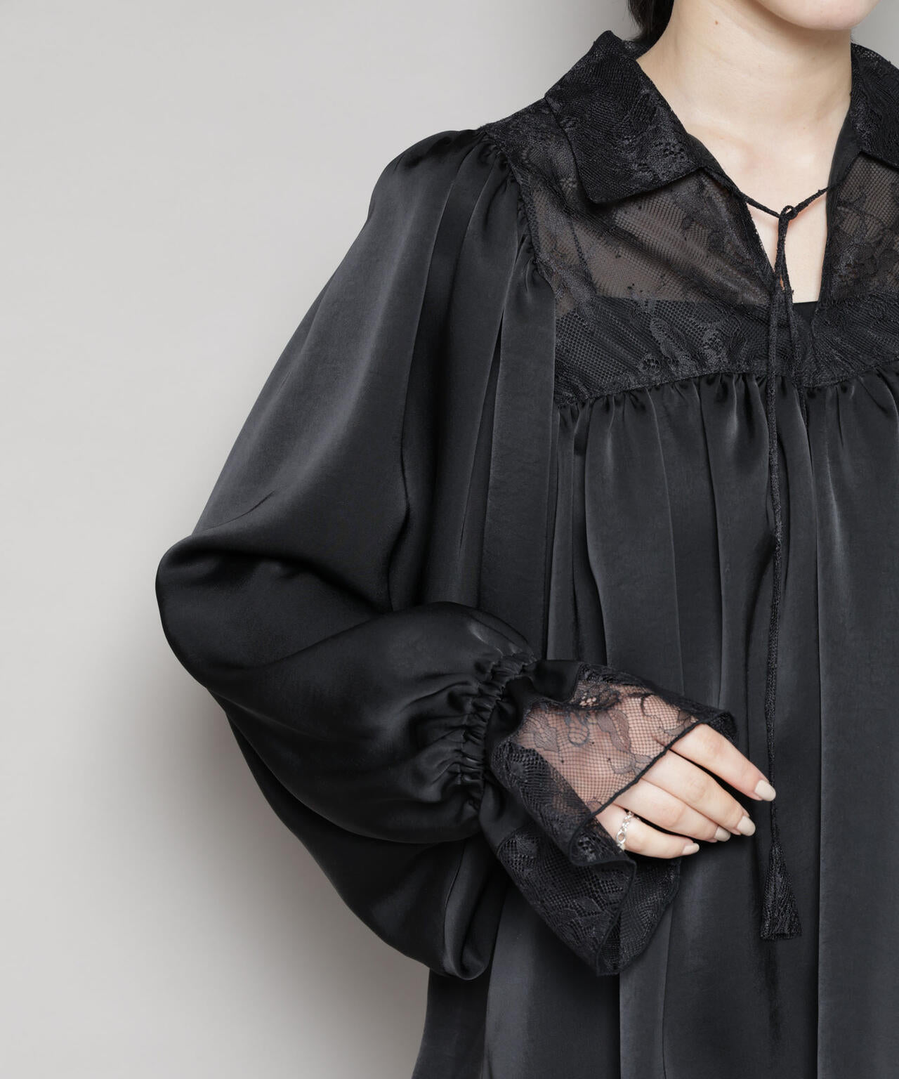 レースコンビギャザーブラウス 6695220318