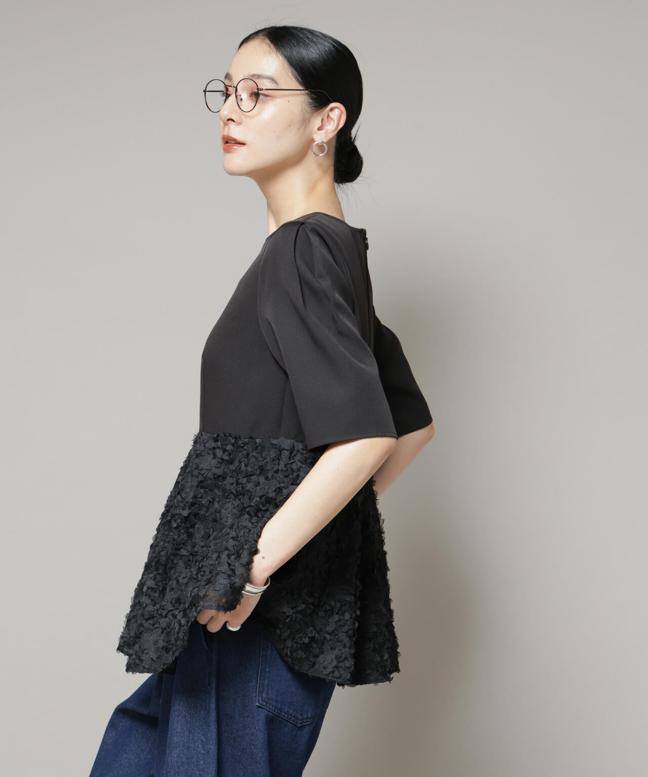 ペタルエンブロイダリーペプラムブラウス 6695221307