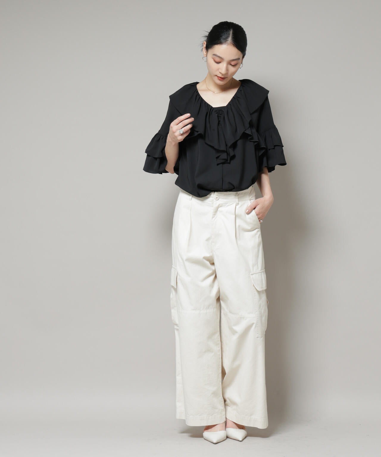 ピコフリルフレアブラウス 6695221308