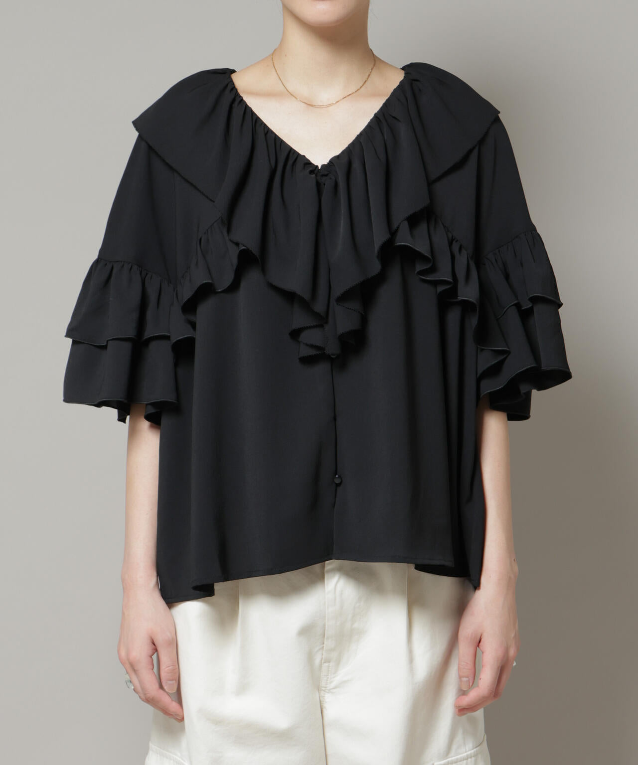 ピコフリルフレアブラウス 6695221308