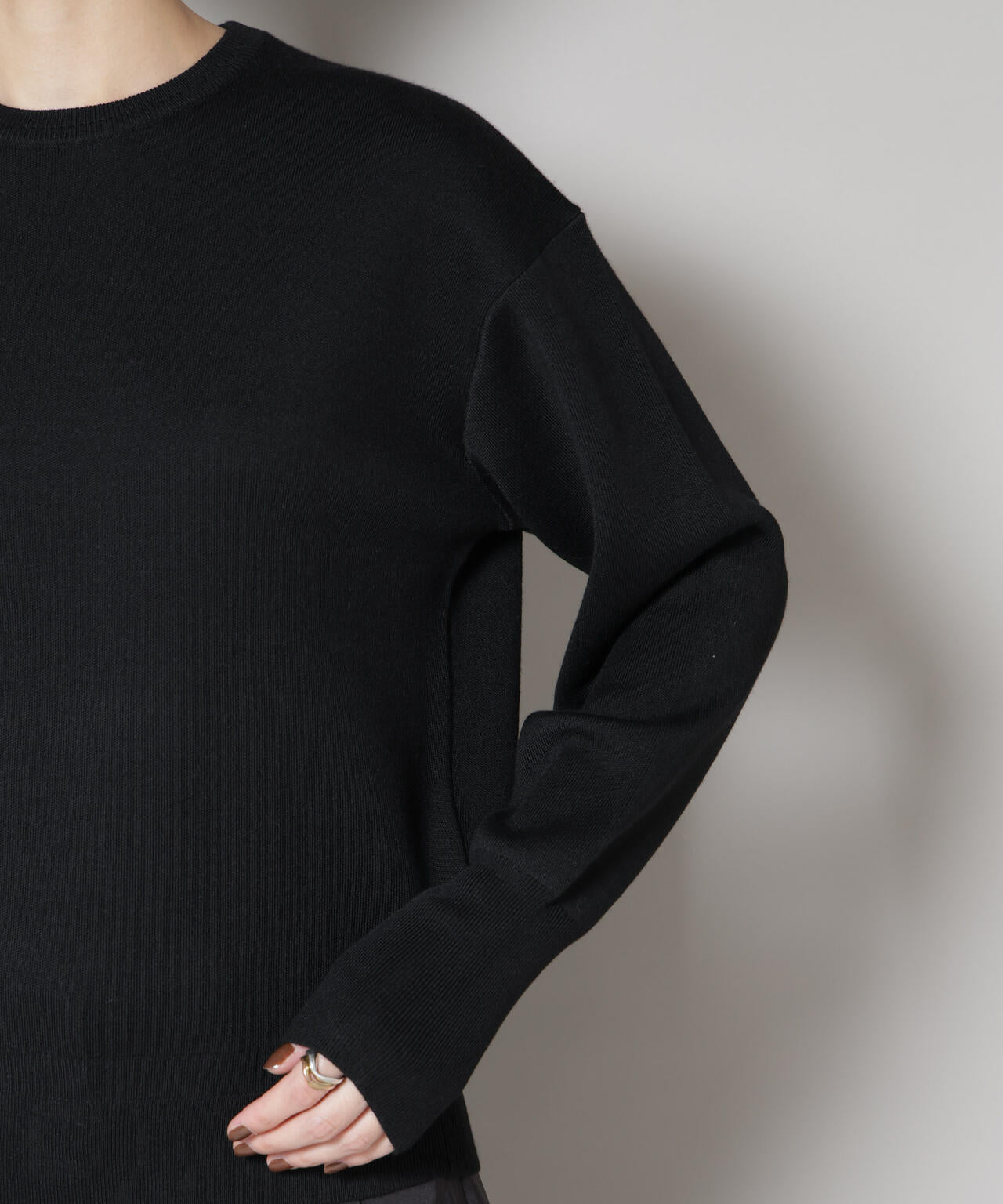 毛玉レスニットスムースクルーネックプルオーバー 6695222302