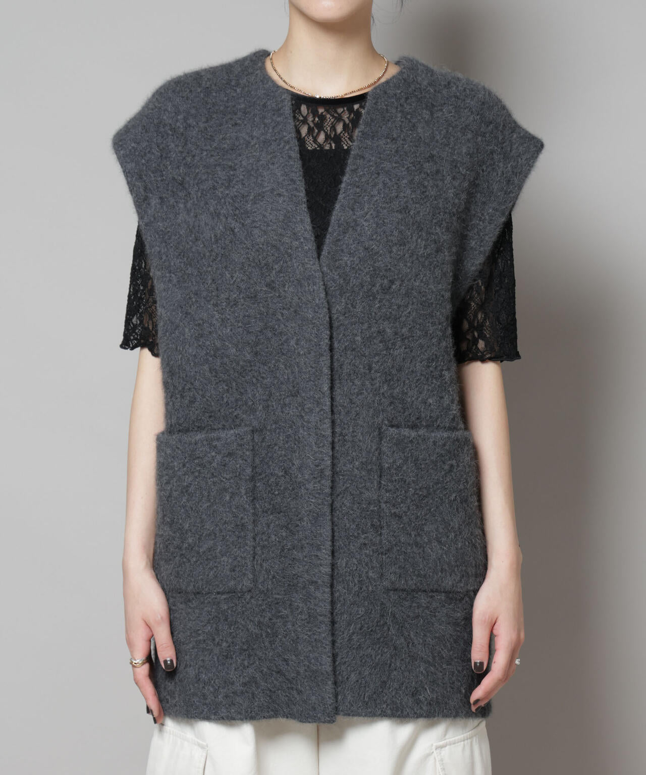 ウォッシャブルフォックスリバーニットジレ 6695222307