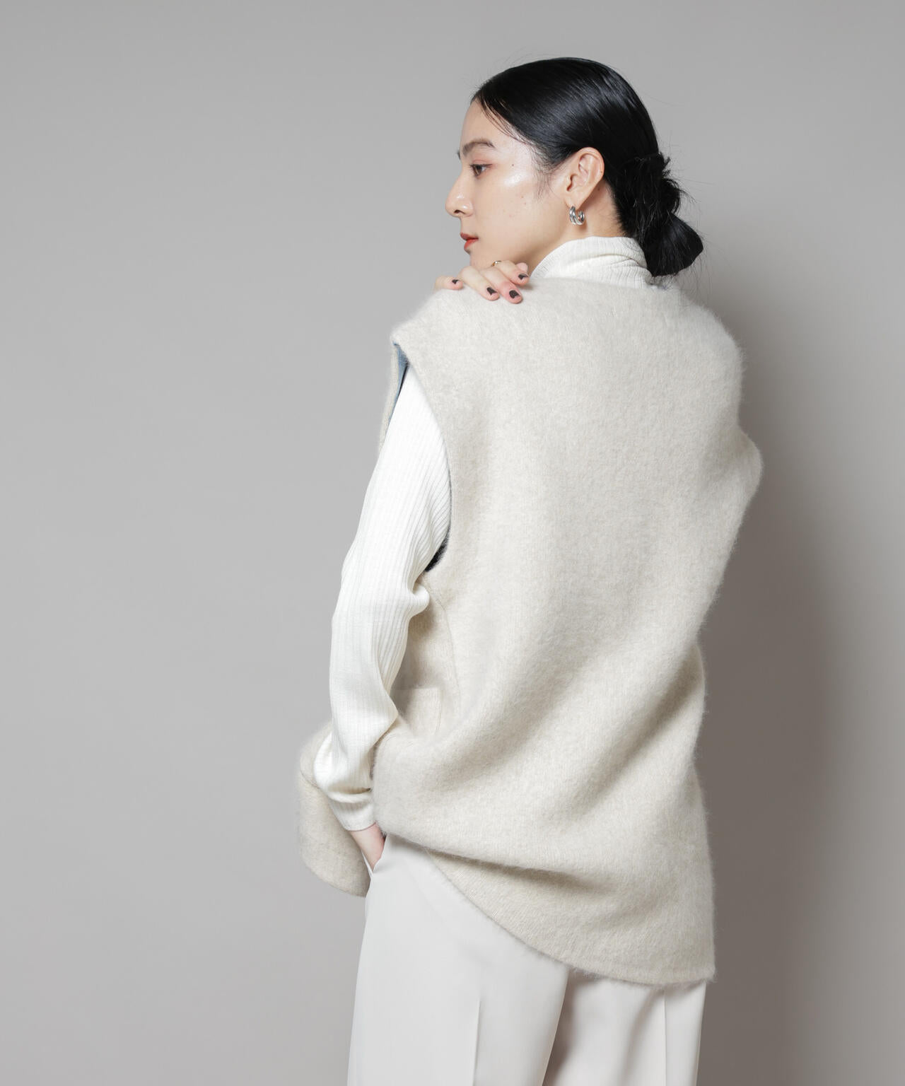 ウォッシャブルフォックスリバーニットジレ 6695222307