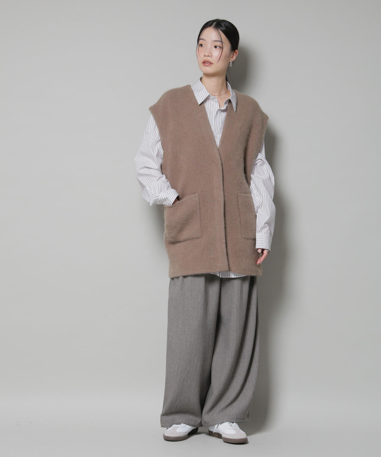 ウォッシャブルフォックスリバーニットジレ 6695222307