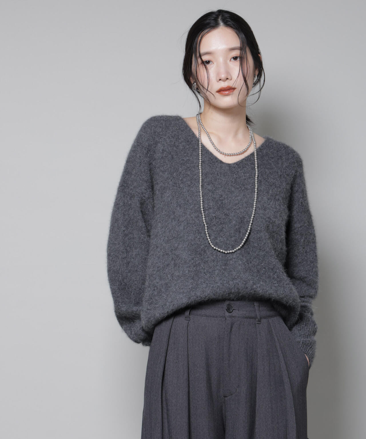 ウォッシャブルフォックスVネックニットプルオーバー 6695222308