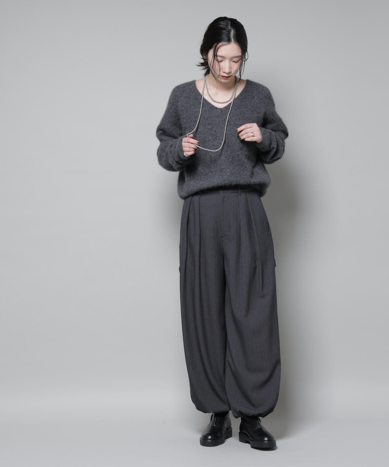 ウォッシャブルフォックスVネックニットプルオーバー 6695222308