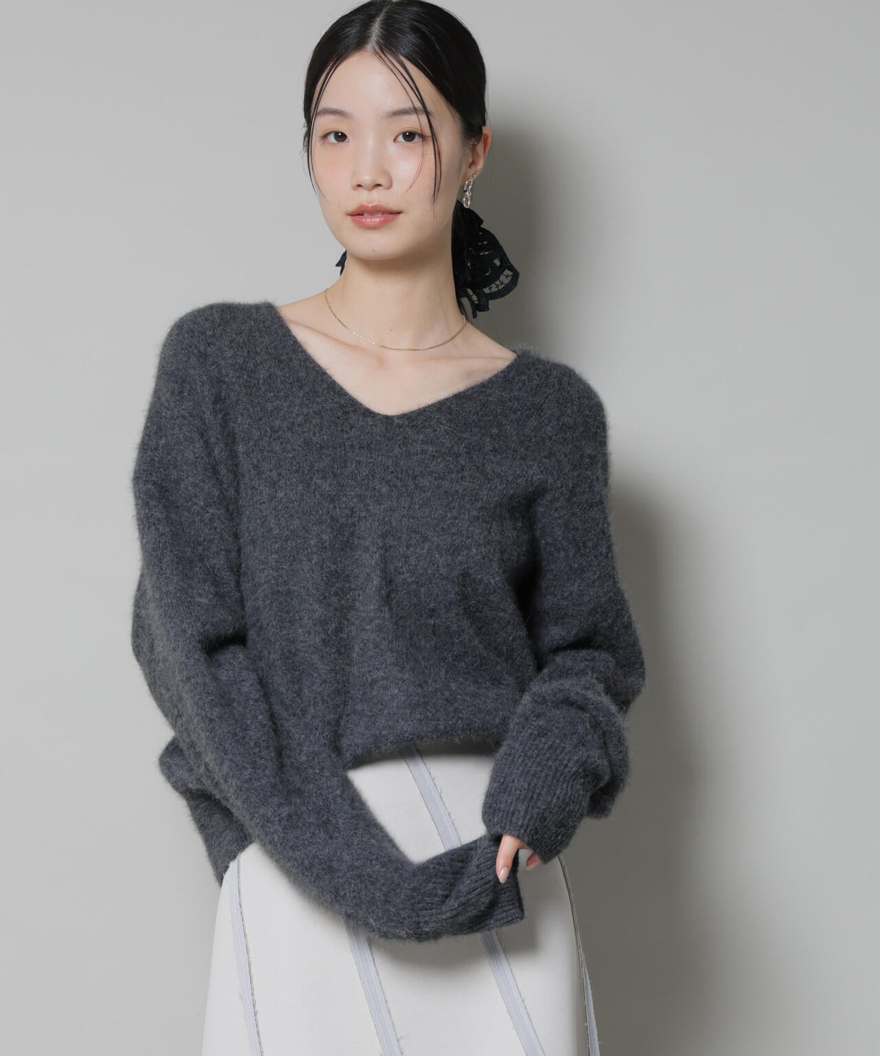 ウォッシャブルフォックスVネックニットプルオーバー 6695222308