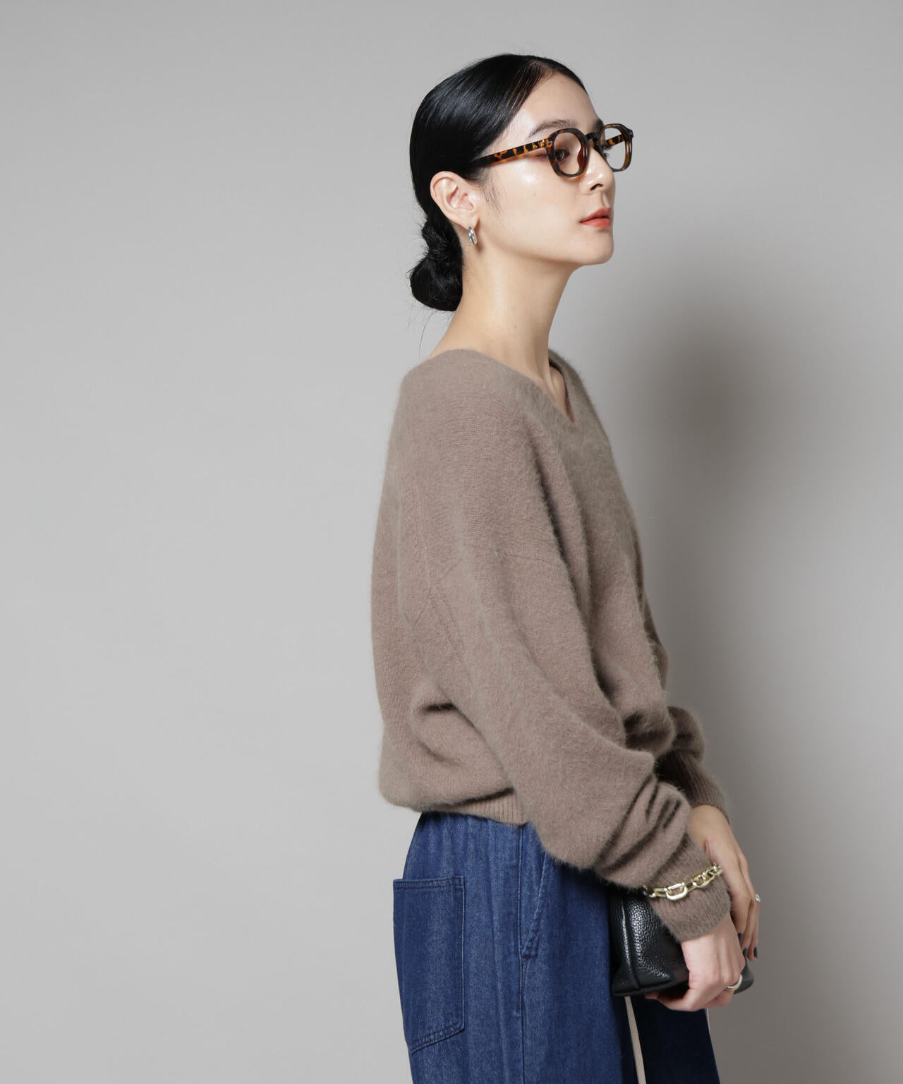 ウォッシャブルフォックスVネックニットプルオーバー 6695222308