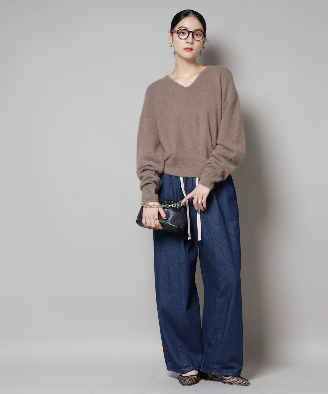 ウォッシャブルフォックスVネックニットプルオーバー 6695222308