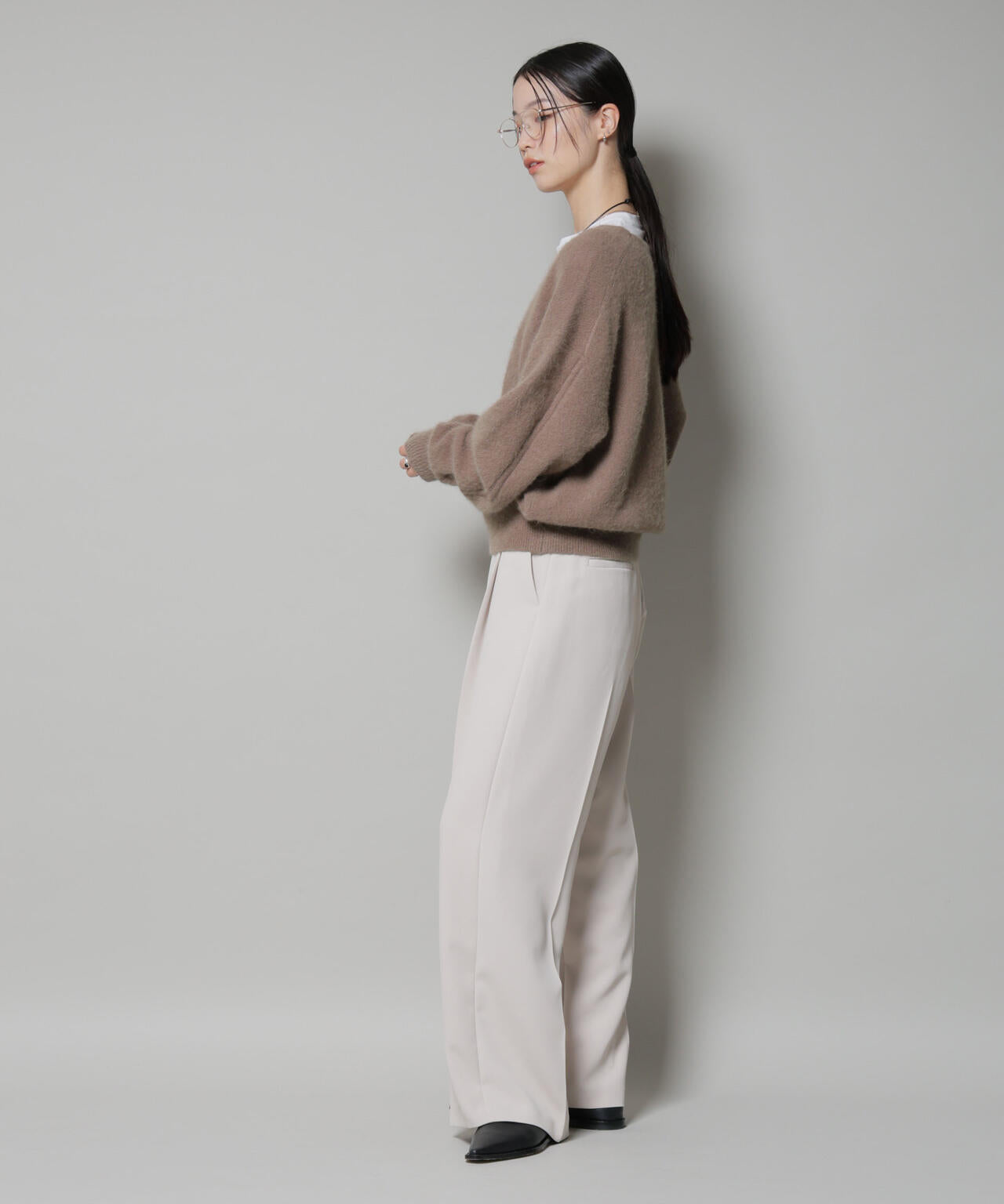 ウォッシャブルフォックスVネックニットプルオーバー 6695222308