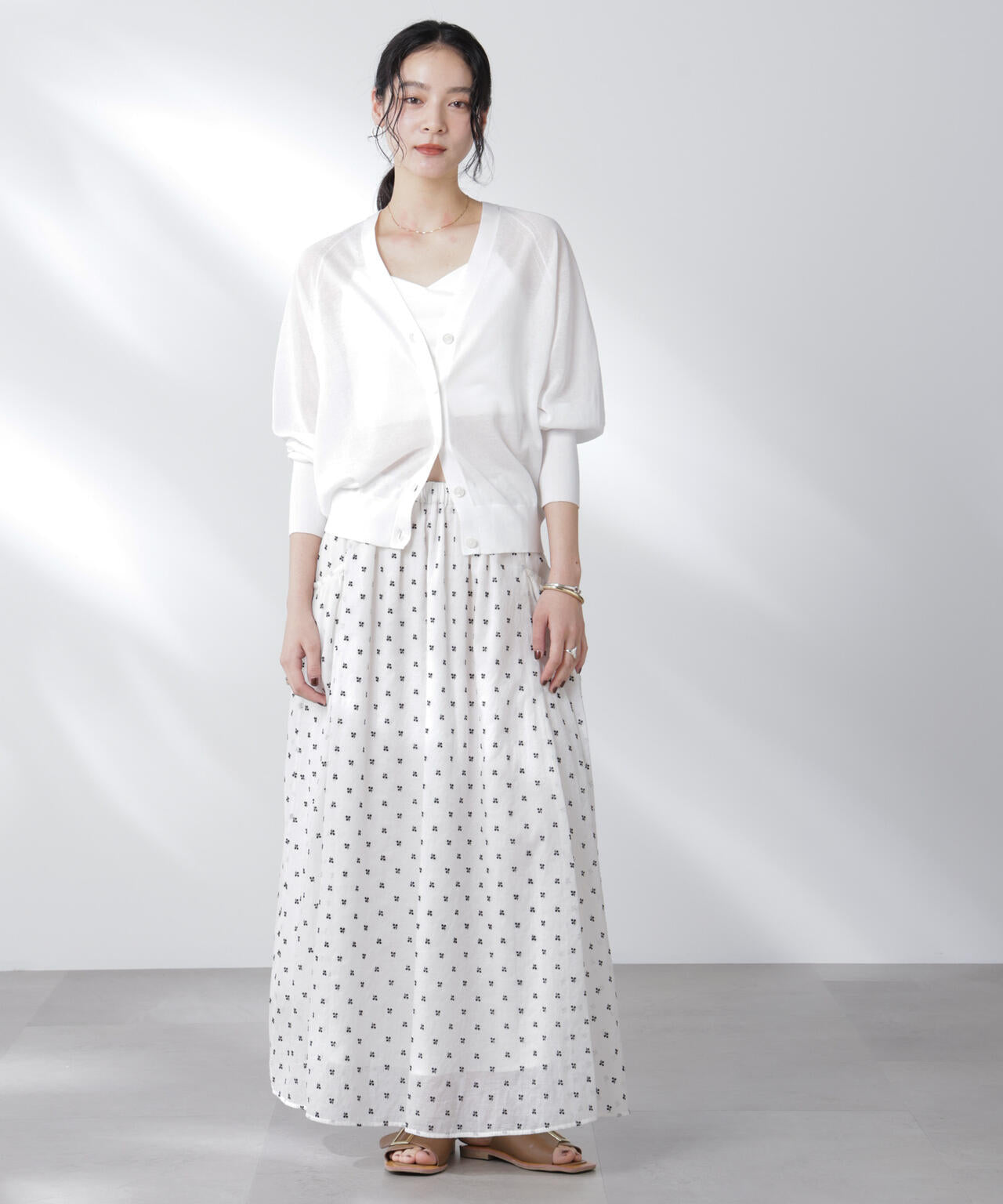 コットンスパークシアーVネックカーディガン 6695222312